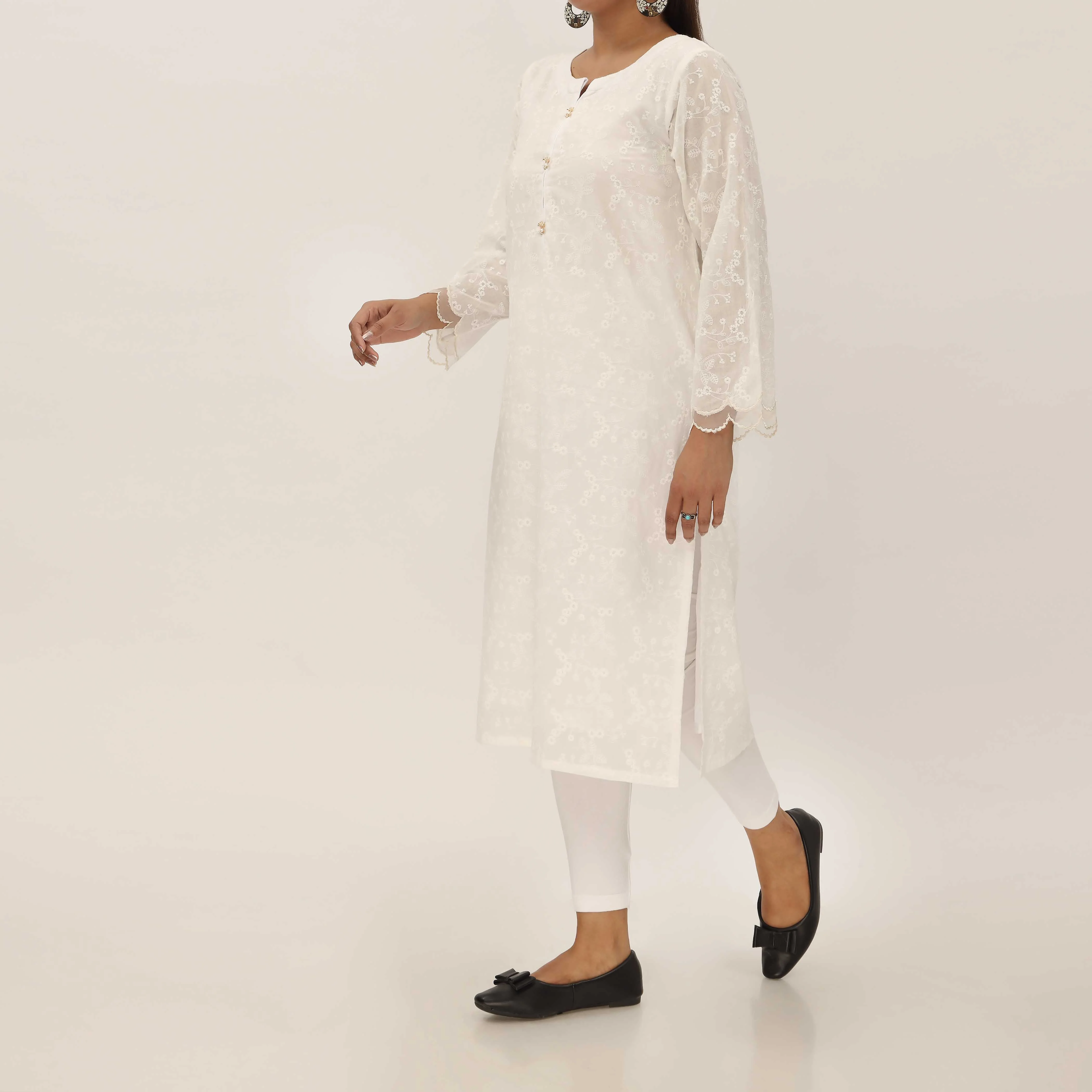 1PC- Chickankari Lawn Shirt PS5285 - Image 2