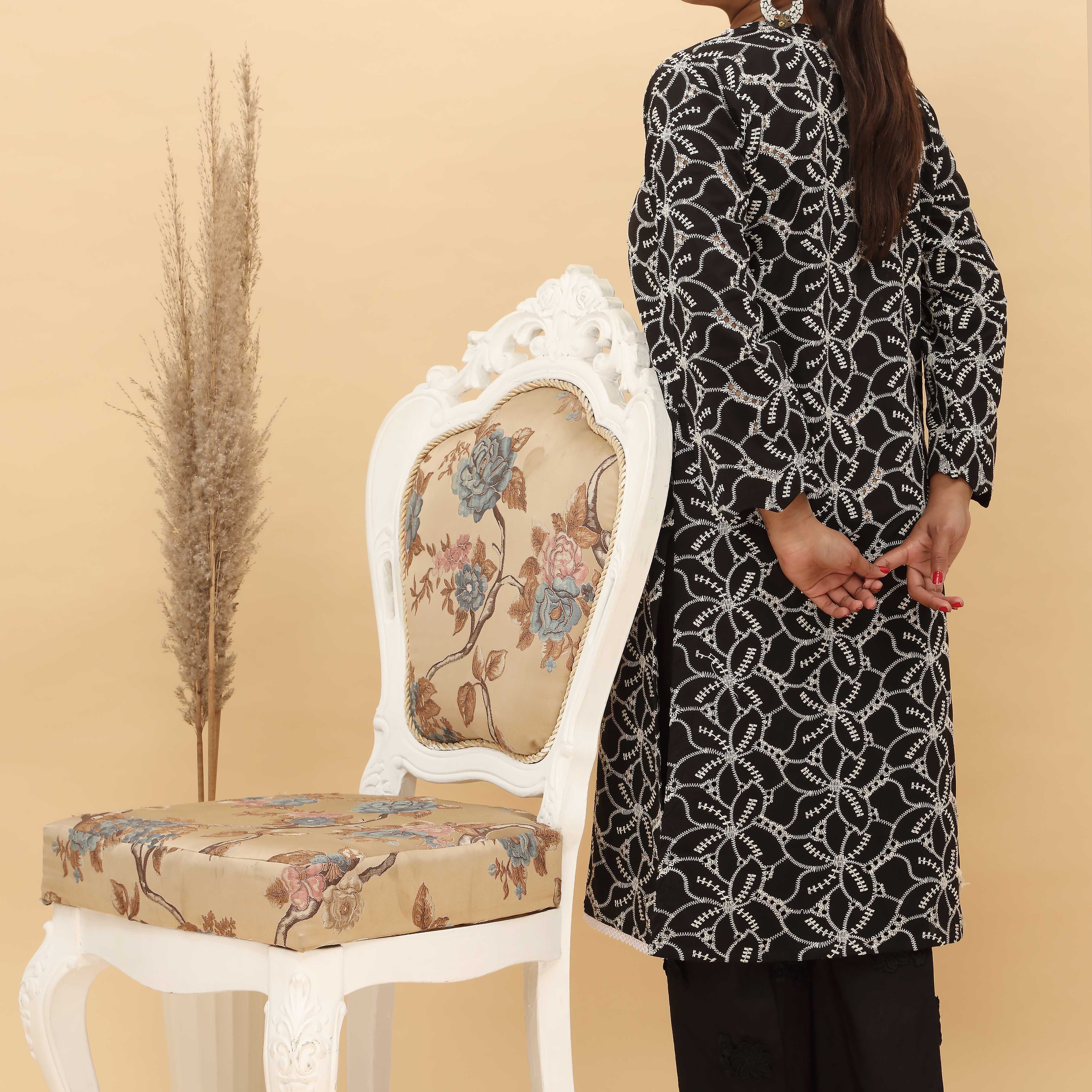 1PC- Schifili Embroidered Cotton Lawn Shirt PS5015 - Image 3