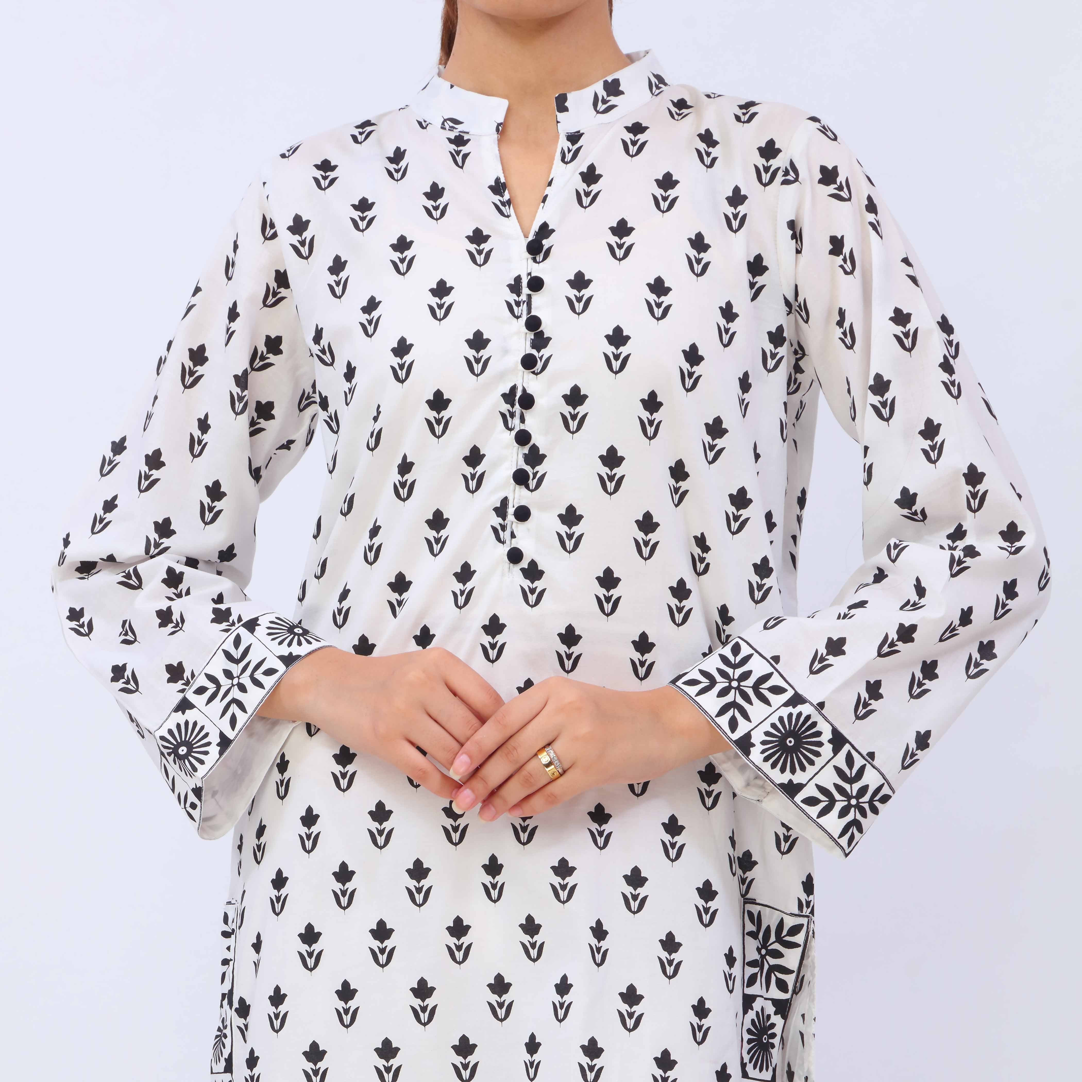 2 PC- Cotton Cambric Printed Suit PS5050 - Image 4