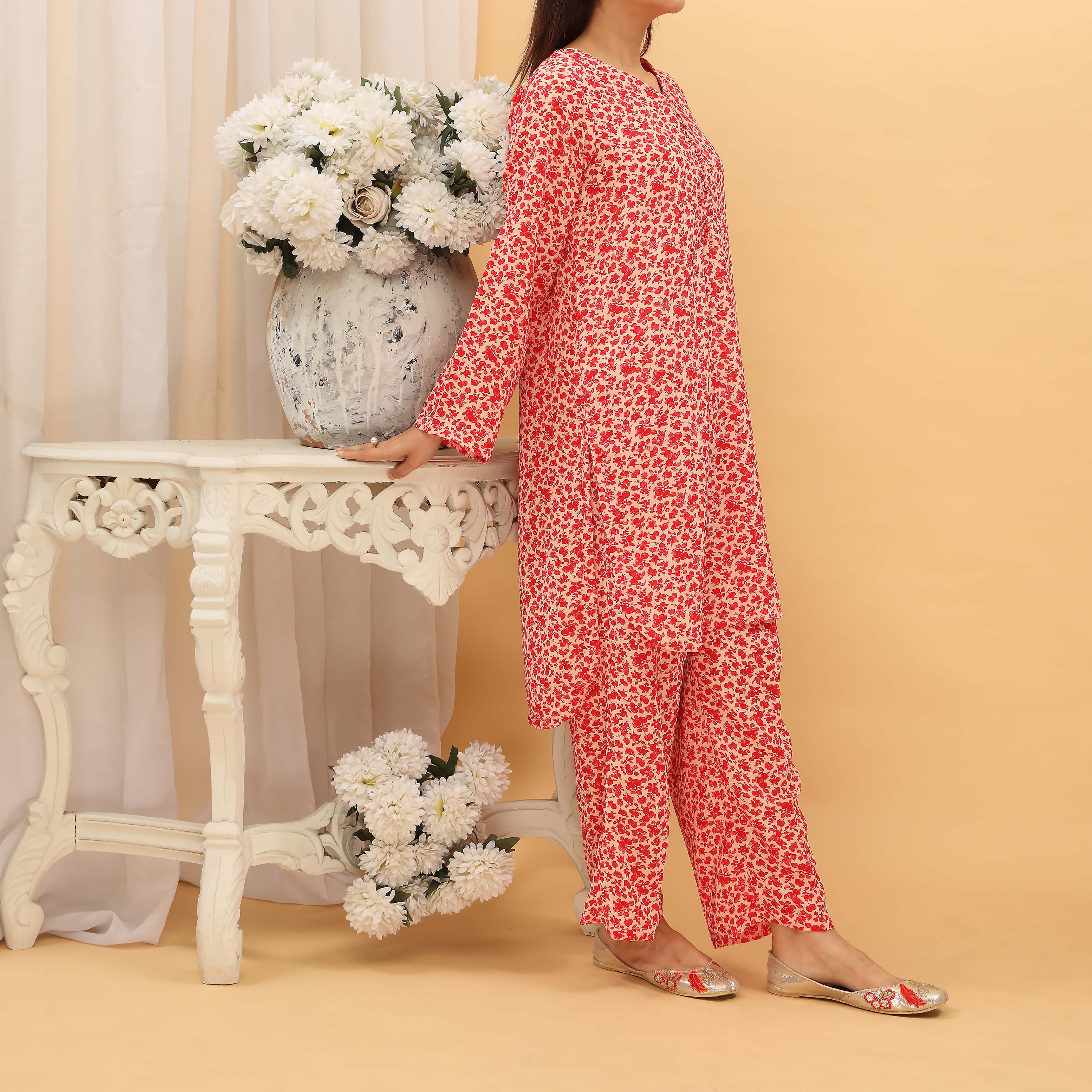 2PC- Digital Printed Grip Silk Co-Ord Set PS5320 - Image 2
