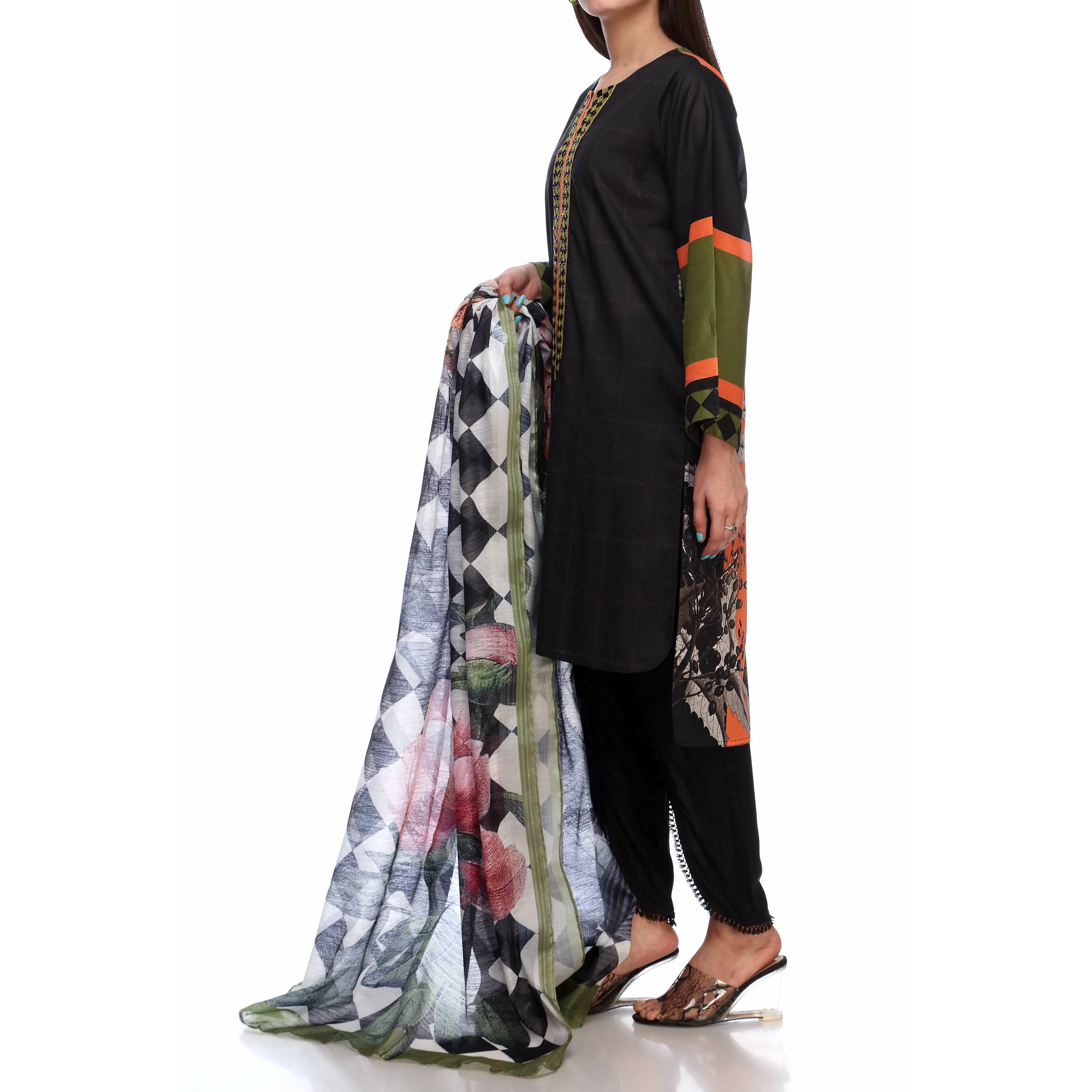 2PC- Digital Printed Lawn Embroidered Shirt With Dupatta PS2209 - Image 2