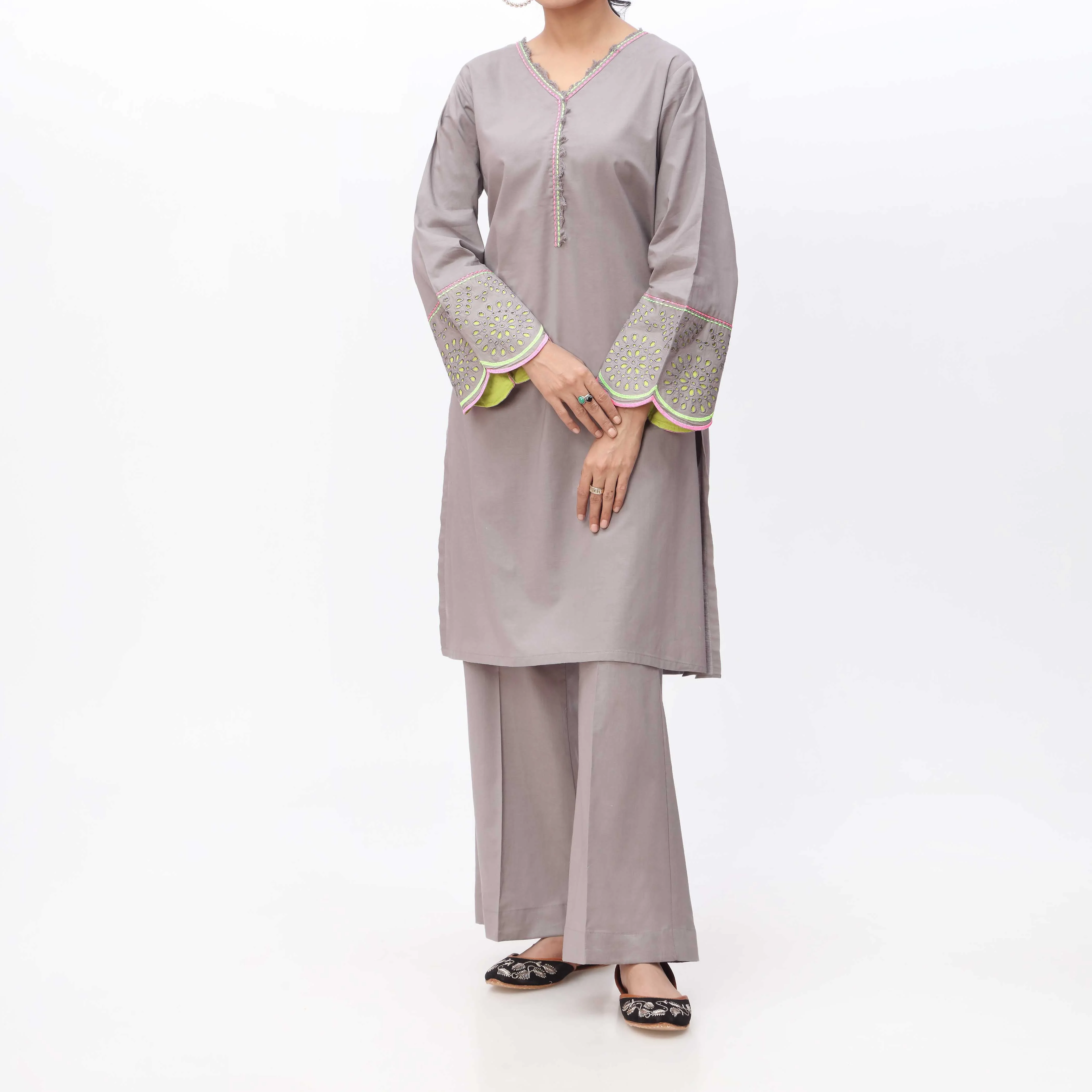 2PC- Embroidered Cambric Shirt & Trouser PS3245