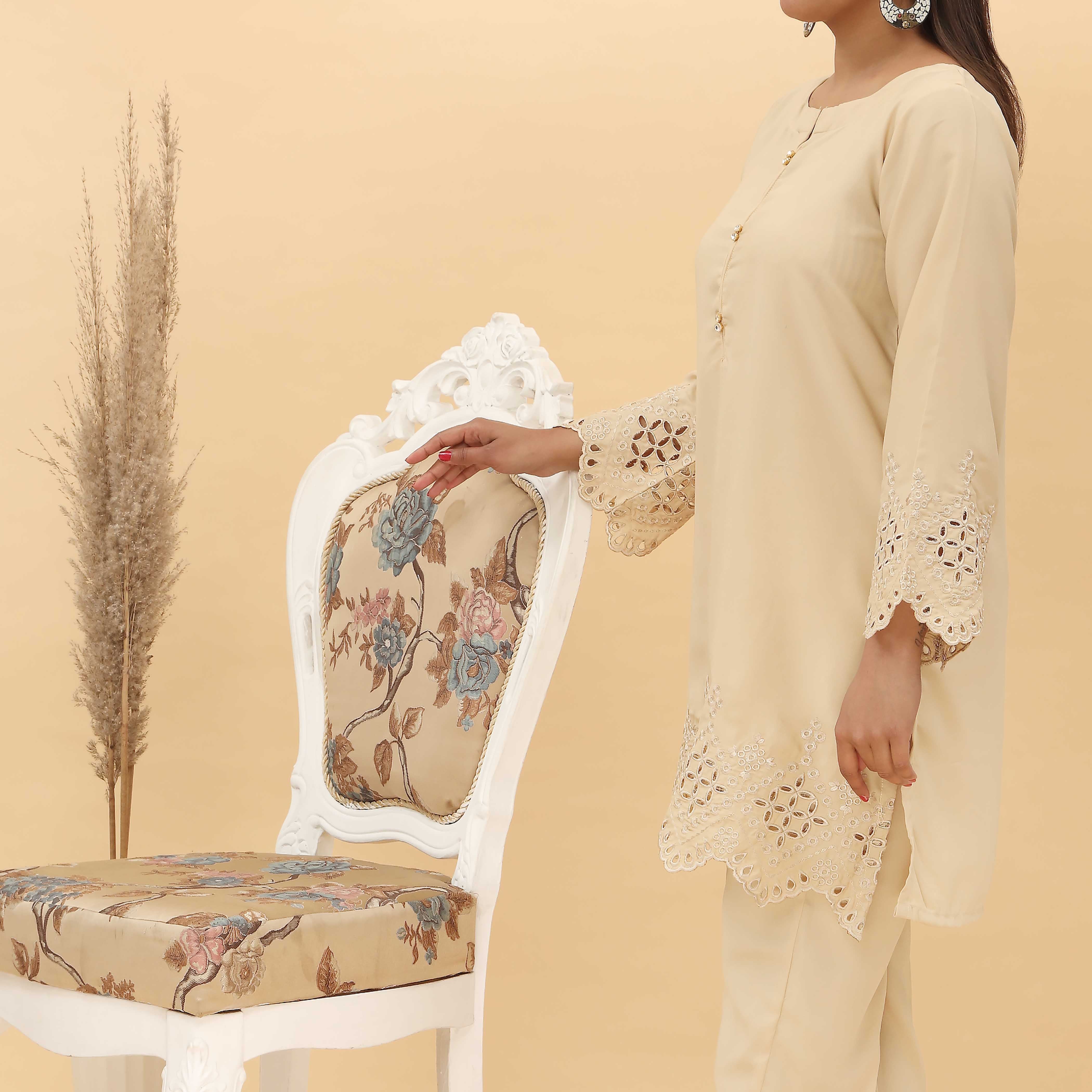 2PC- Schifili Embroidery Grip Silk Suit PS5041 - Image 2