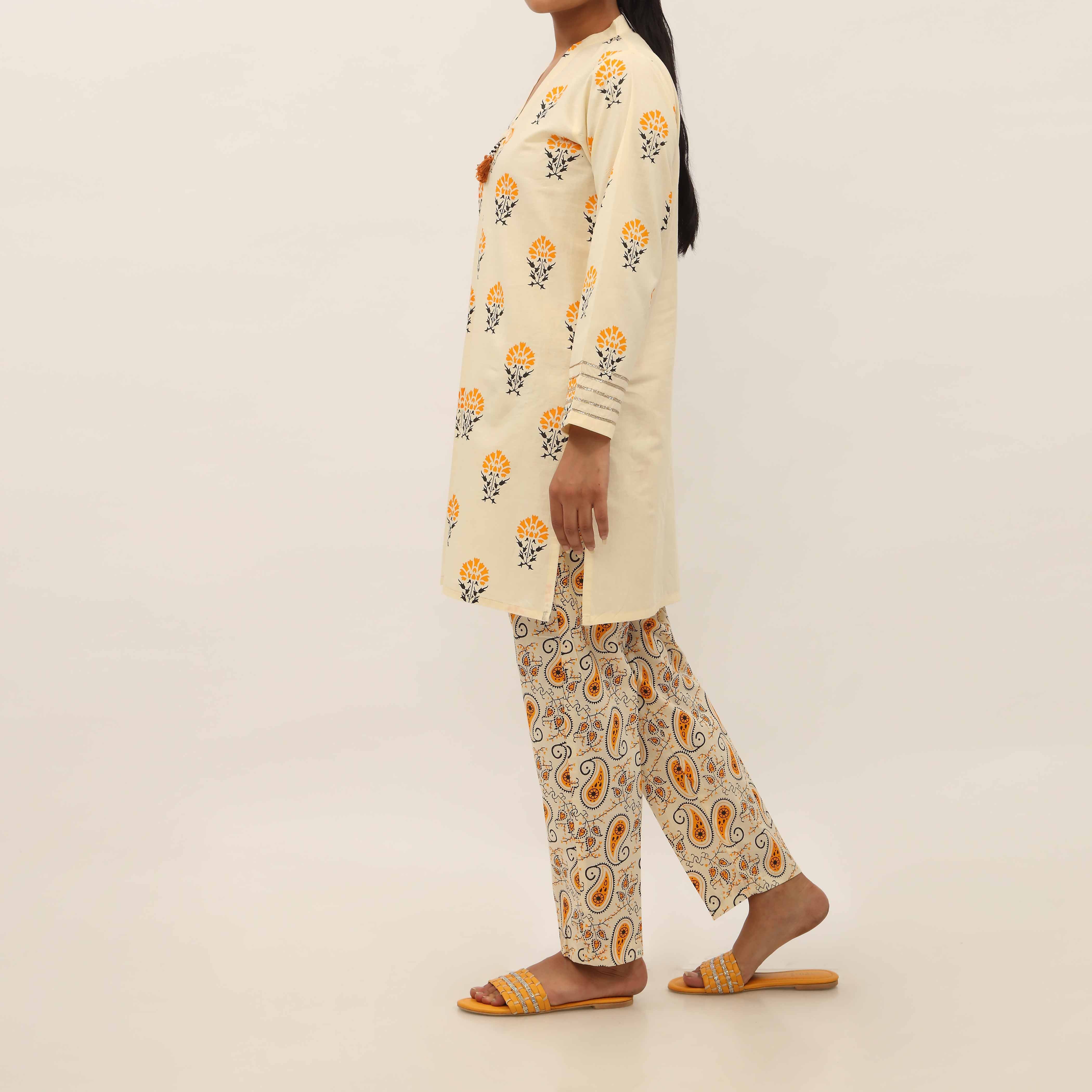 2PC- Screen Printed Cotton Cambric Suit PS5355 - Image 3