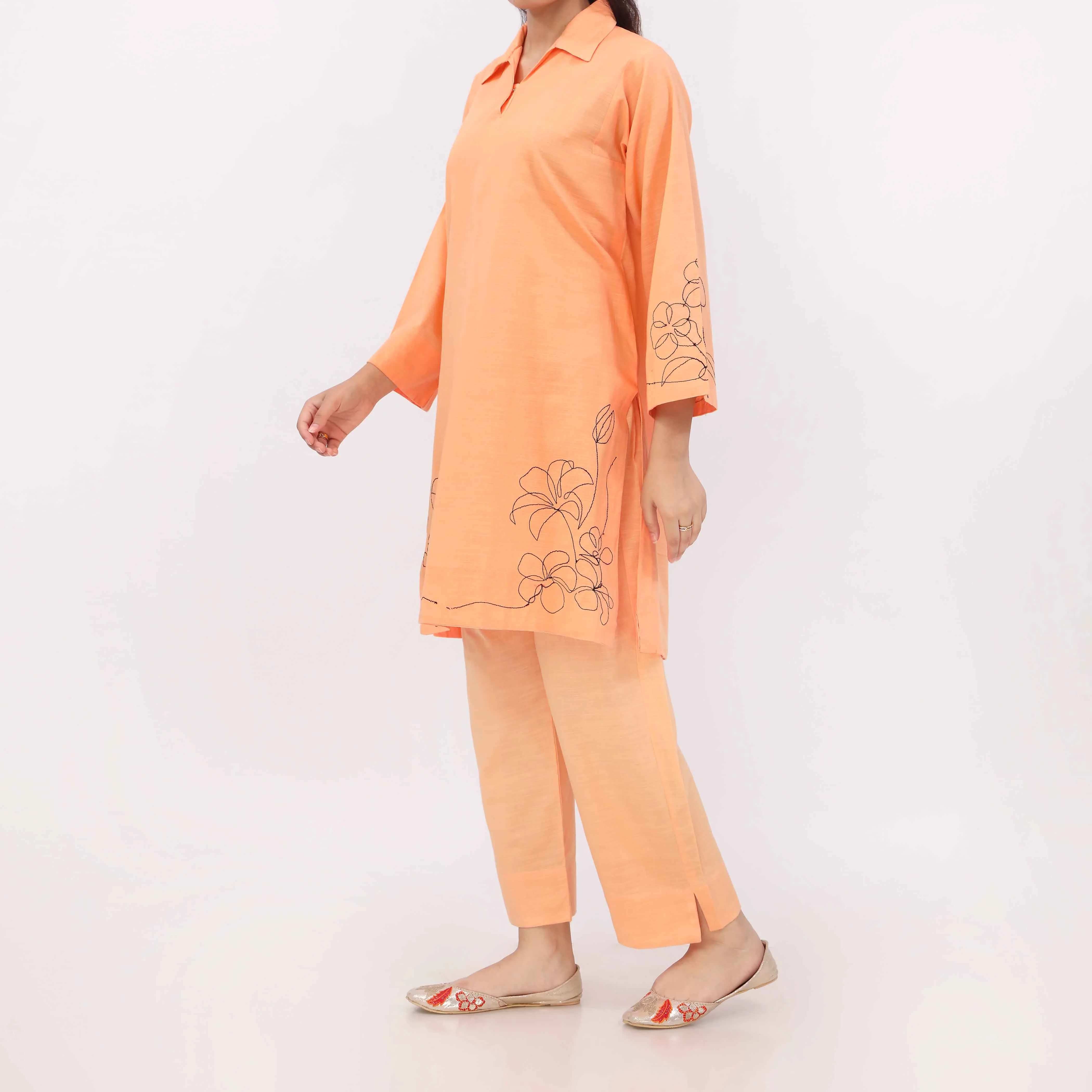 2PC Slub Khadder With Embroidery PW5012 - Image 4