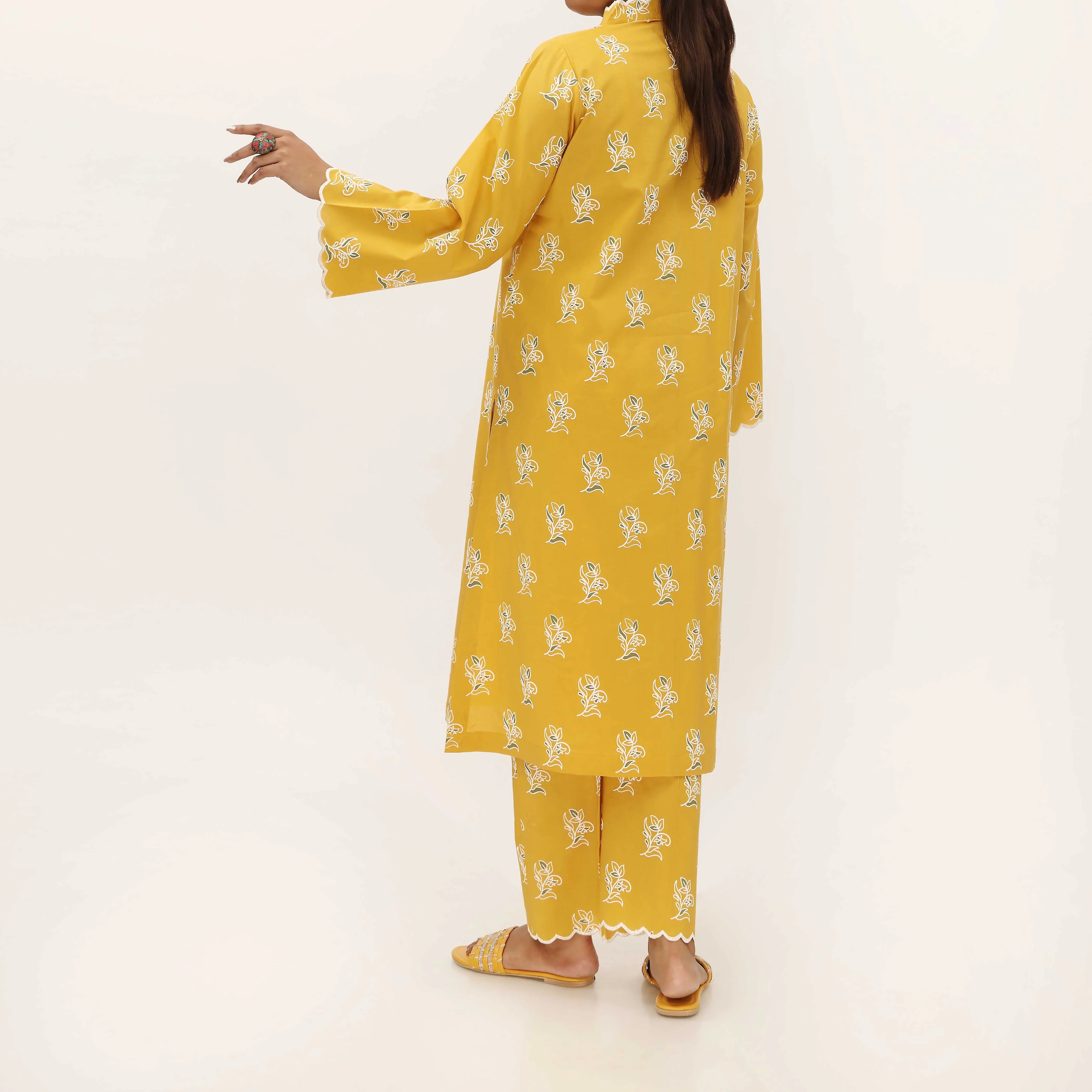 2PC- Unstitched Screen Printed Cotton Suit US5303 - Image 4