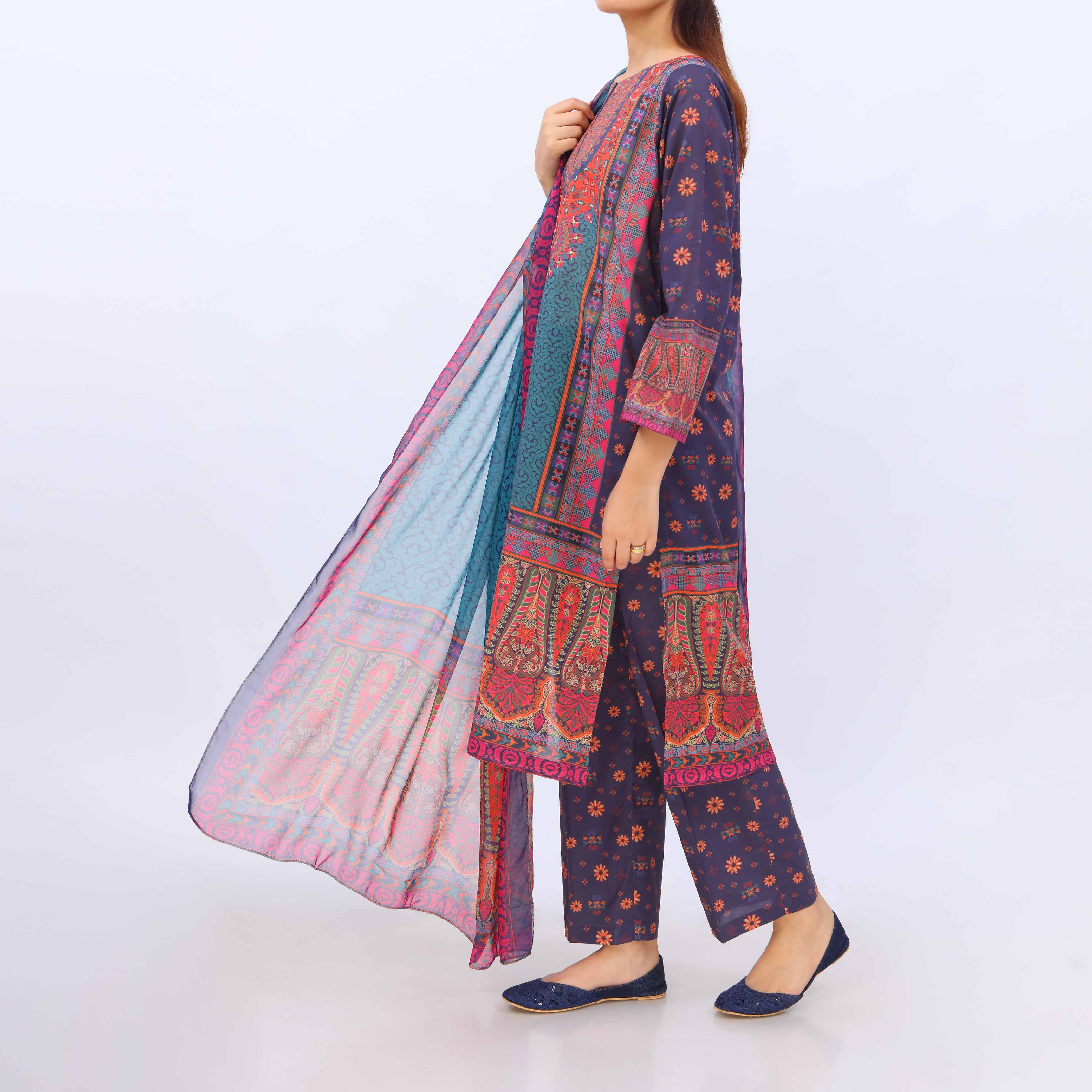 3 PC- Digital Printed Lawn Suit PS5419 - Image 4