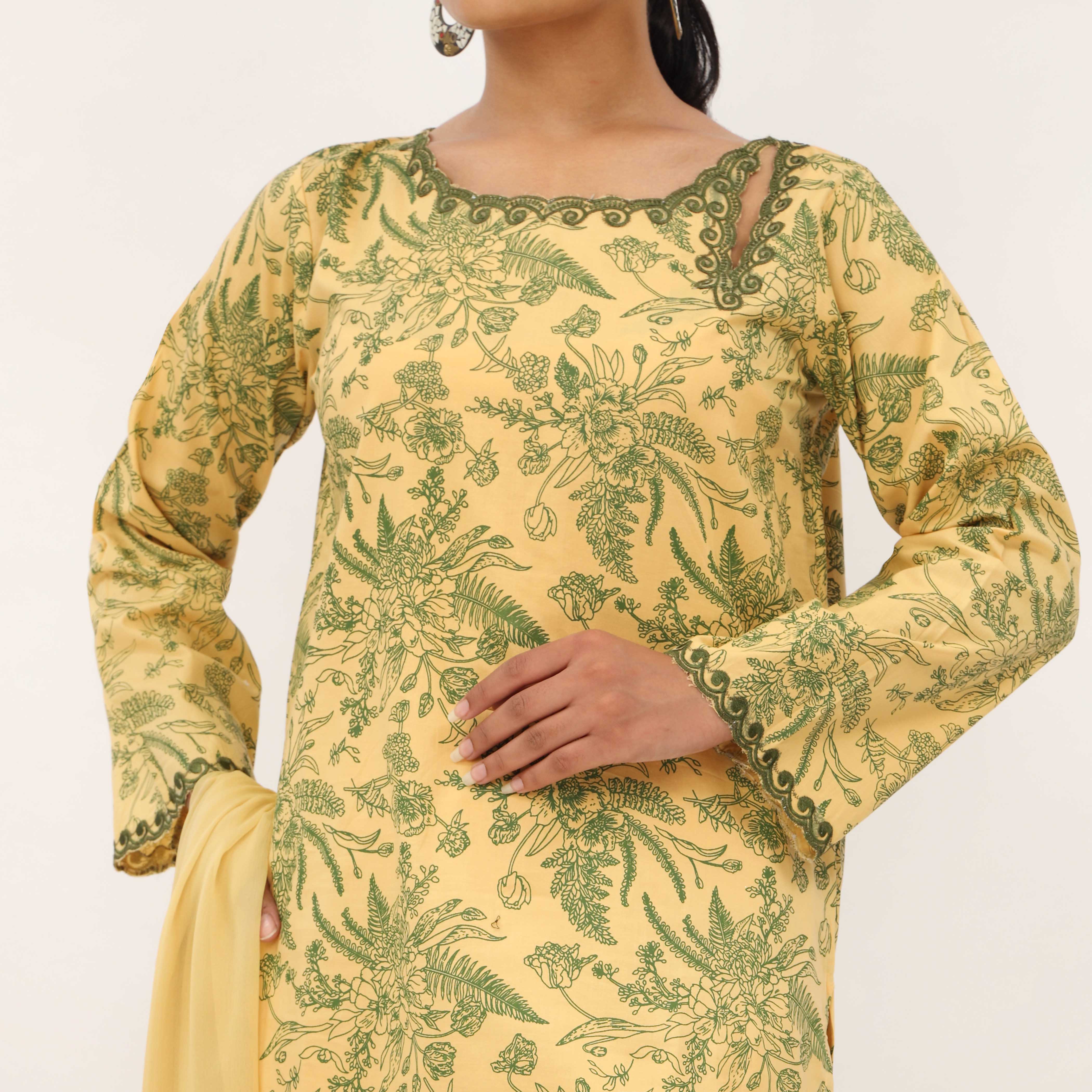 3PC- Allover Printed Cotton Cambric Suit PS5061 - Image 3