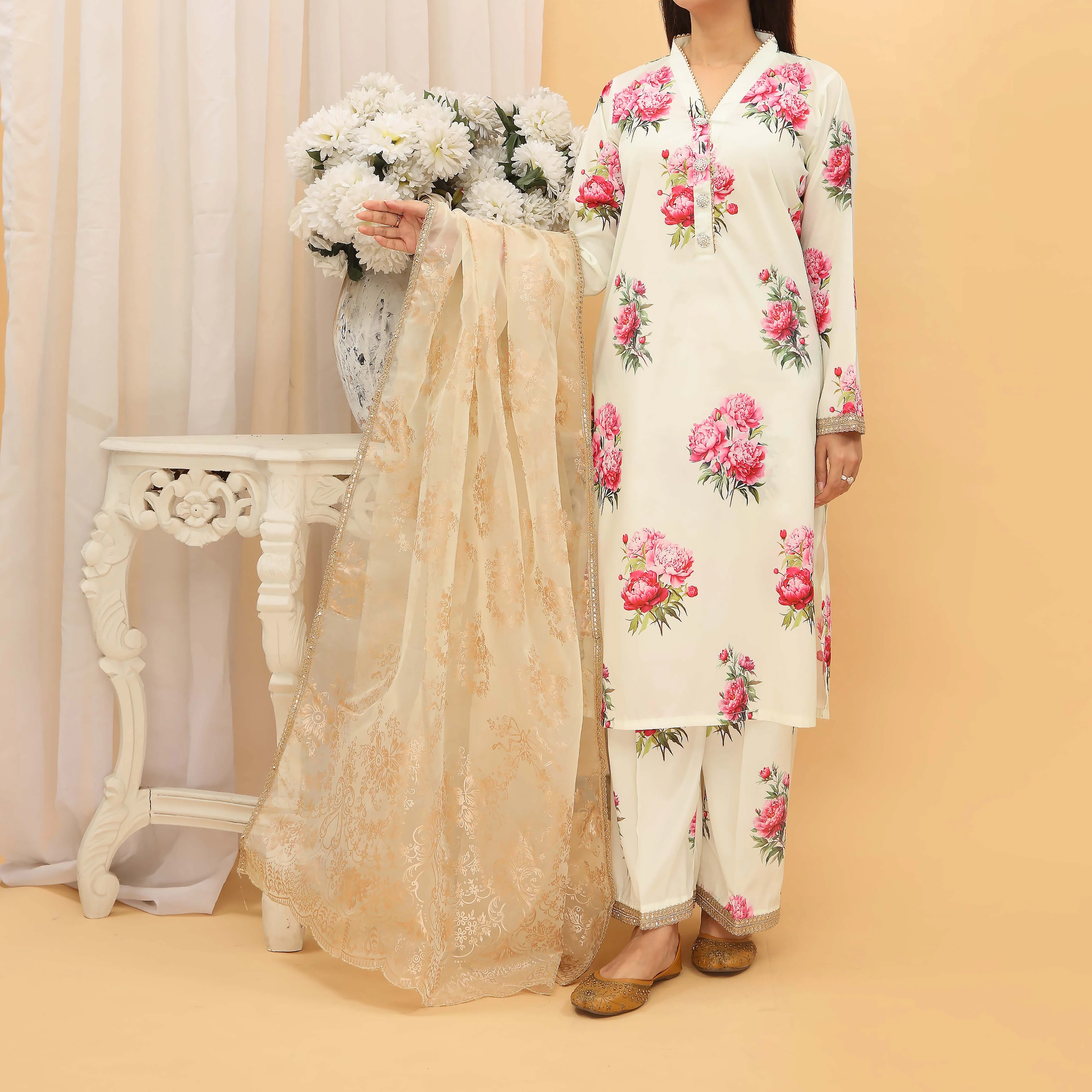 3PC- Digital Printed Grip Silk Suit PS5109 - Image 2