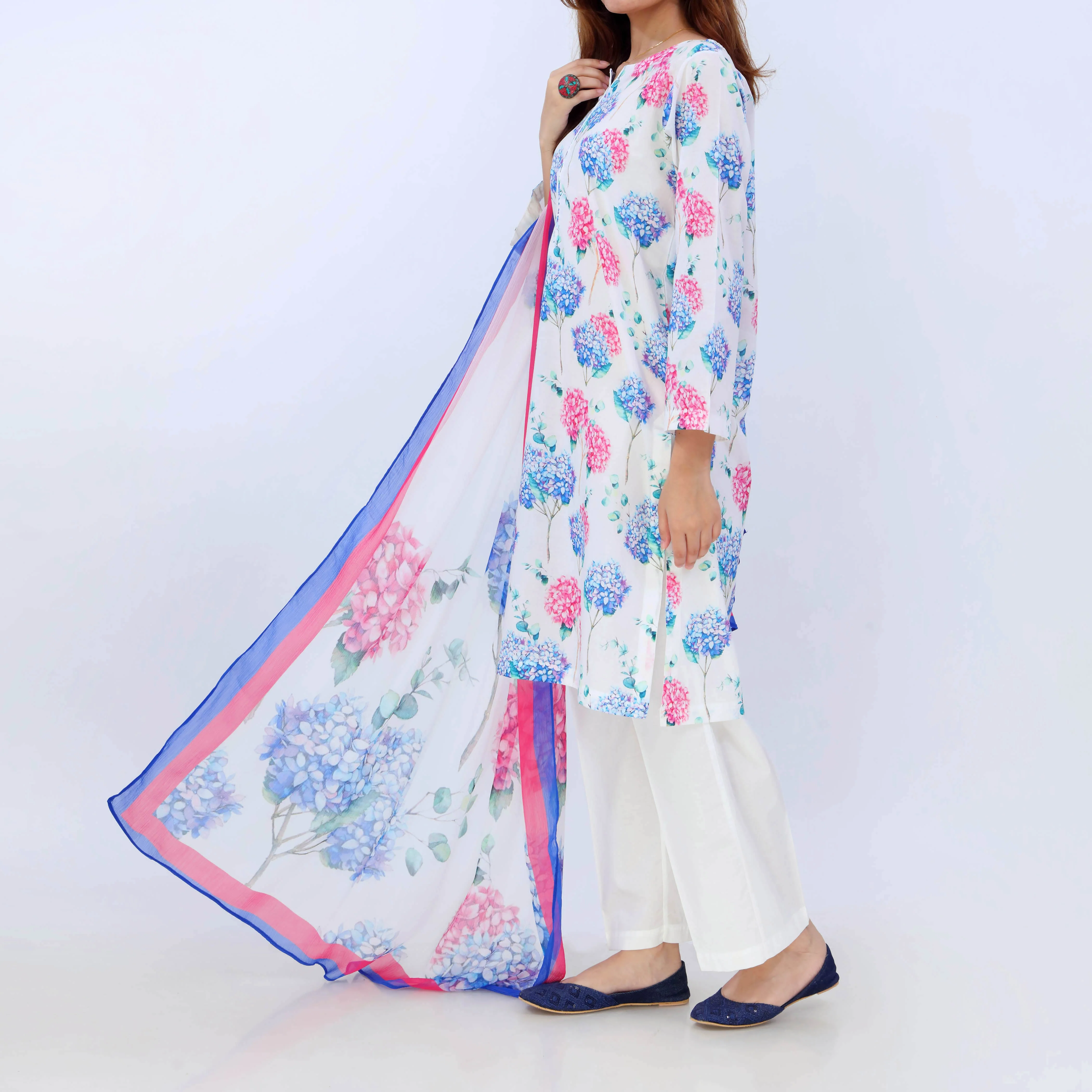 3PC- Digital Printed Lawn Suit PS5513 - Image 4