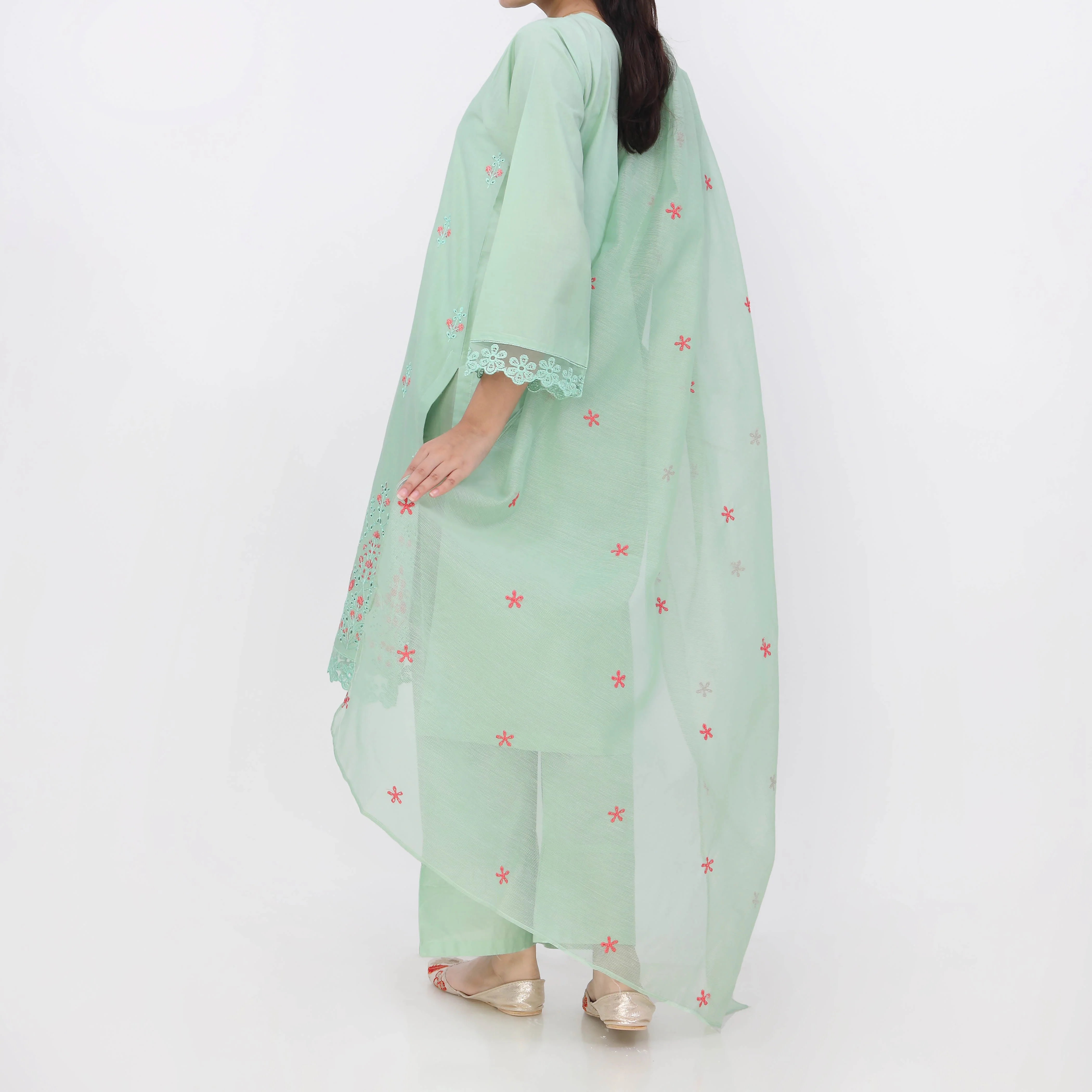 3PC- Embroiderd Cotton Cambric Suit PS5499 - Image 5