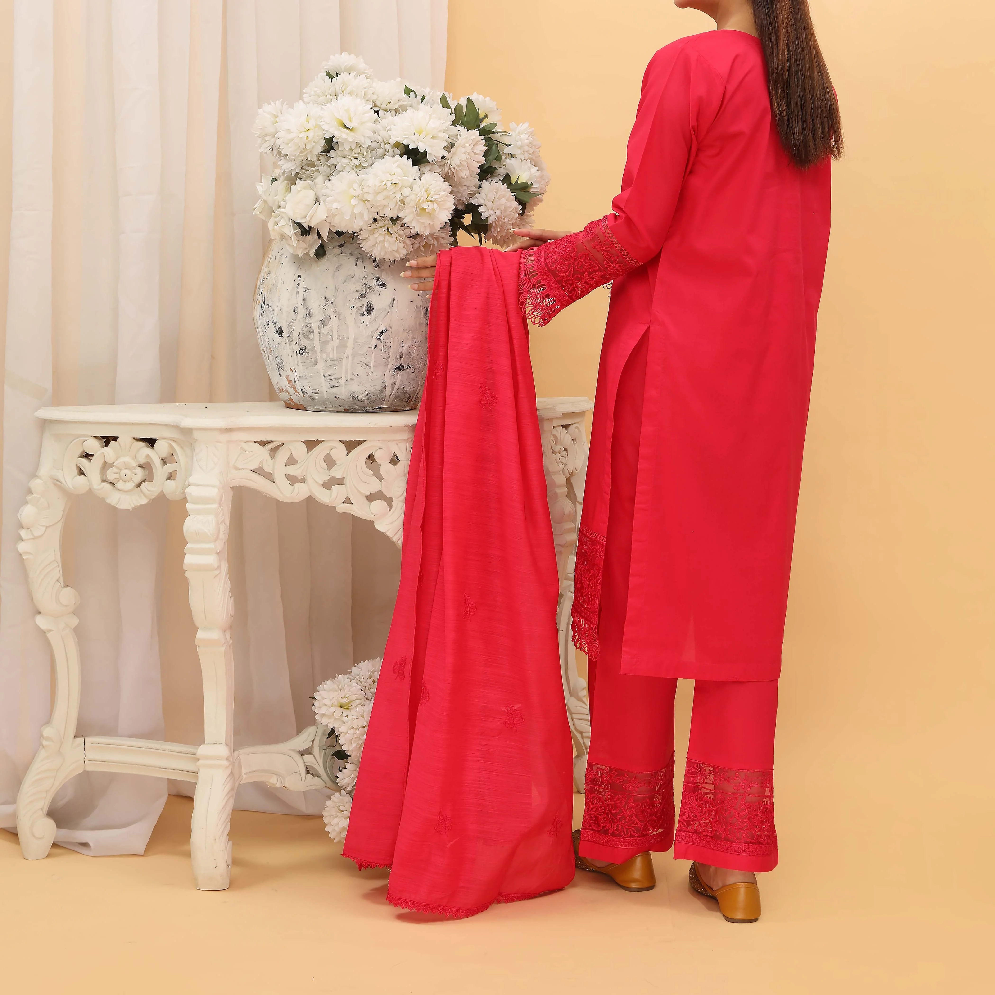 3PC- Embroidered Cambric Suit PS5140 - Image 4