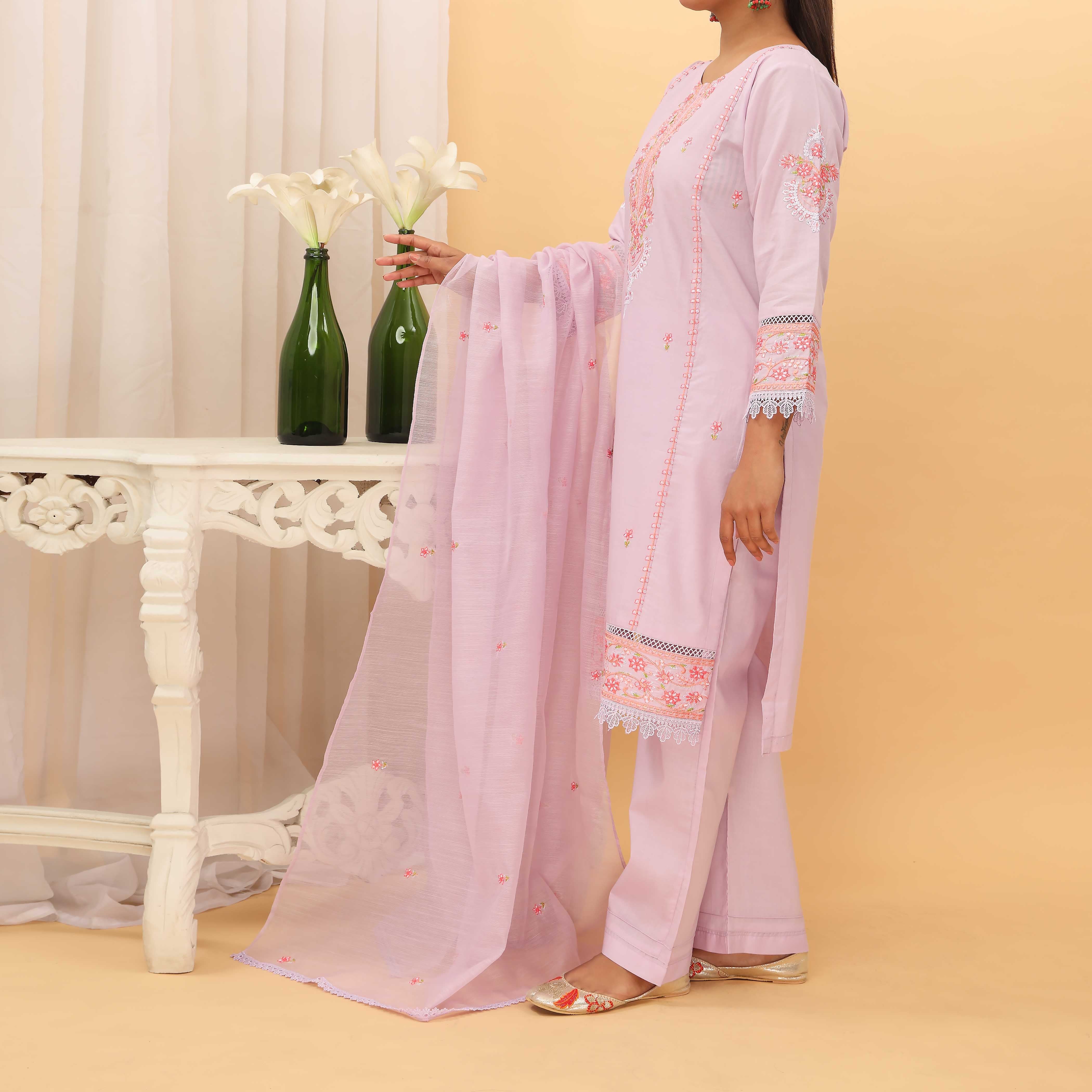 3PC- Embroidered Cambric Suit PS5144 - Image 2