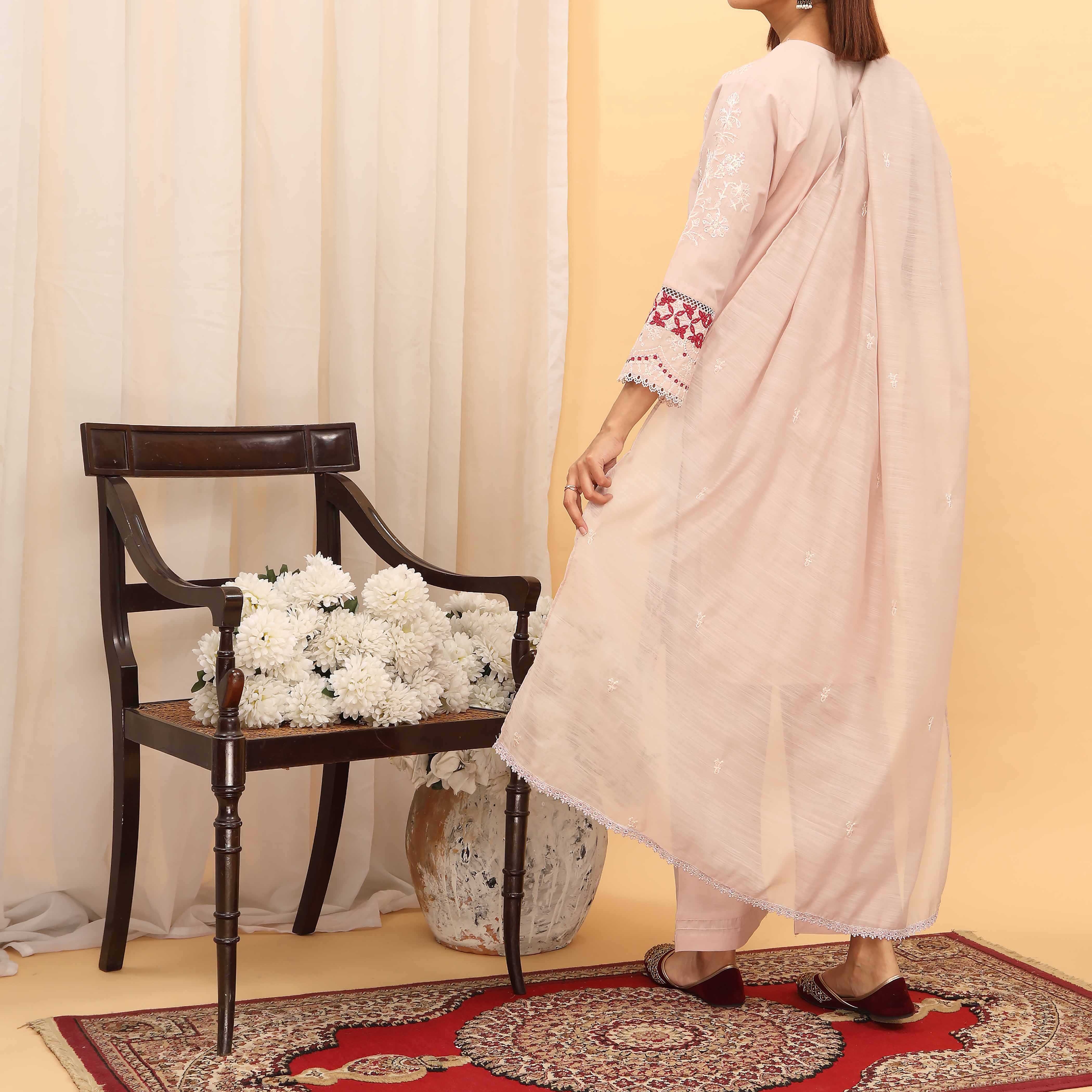 3PC- Embroidered Cambric Suit PS5211 - Image 3