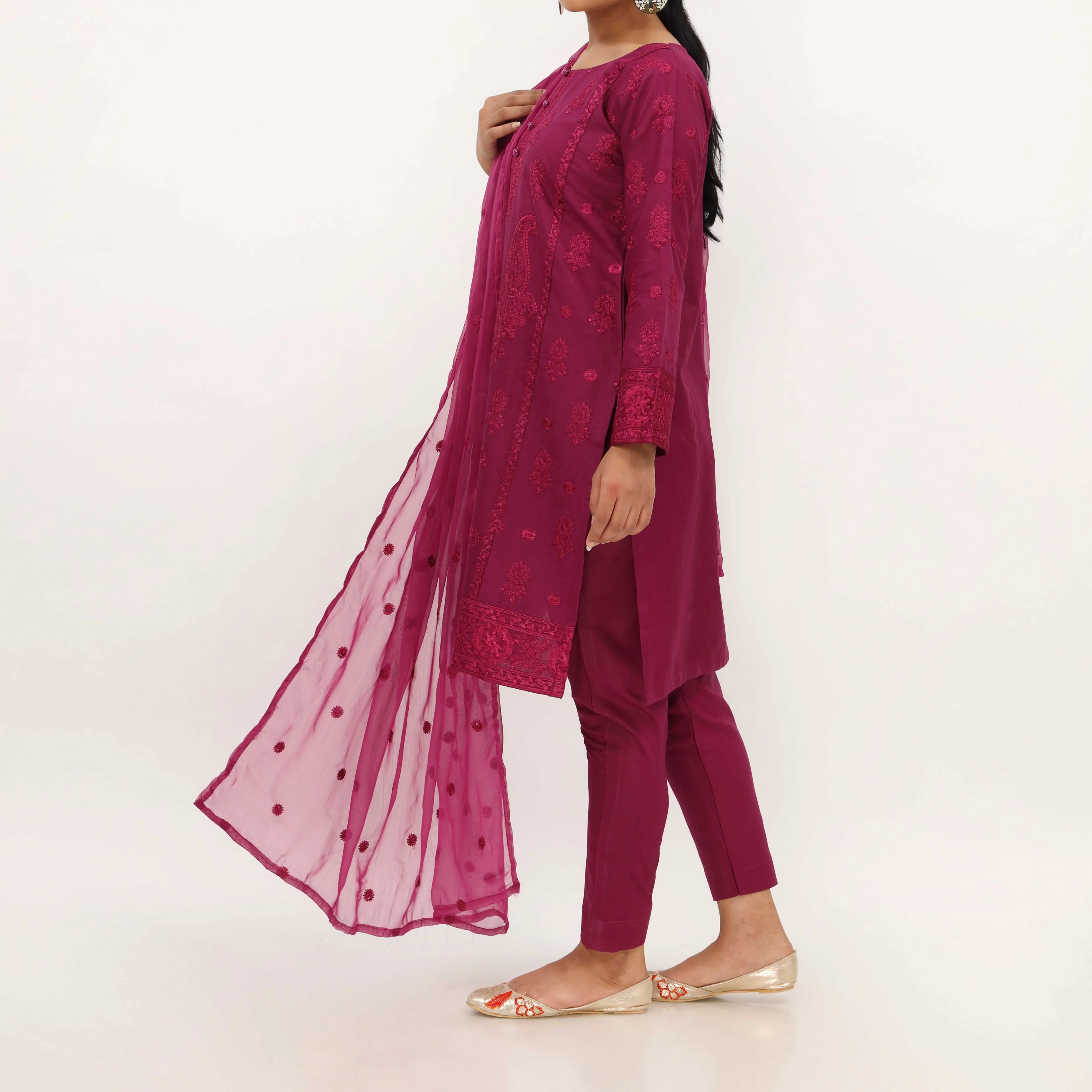 3PC- Embroidered Cambric Suit PS5266 - Image 3