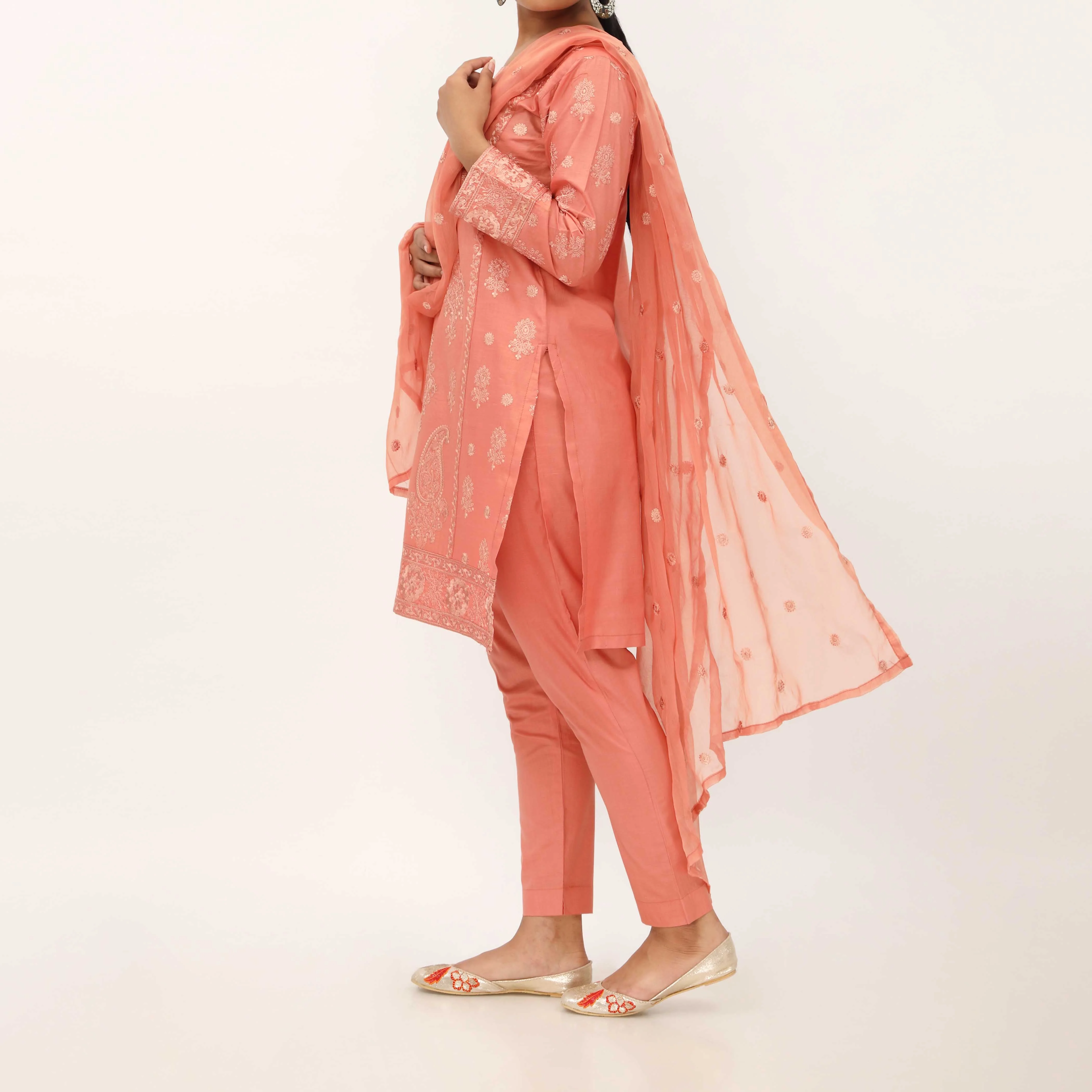3PC- Embroidered Cambric Suit PS5271 - Image 3