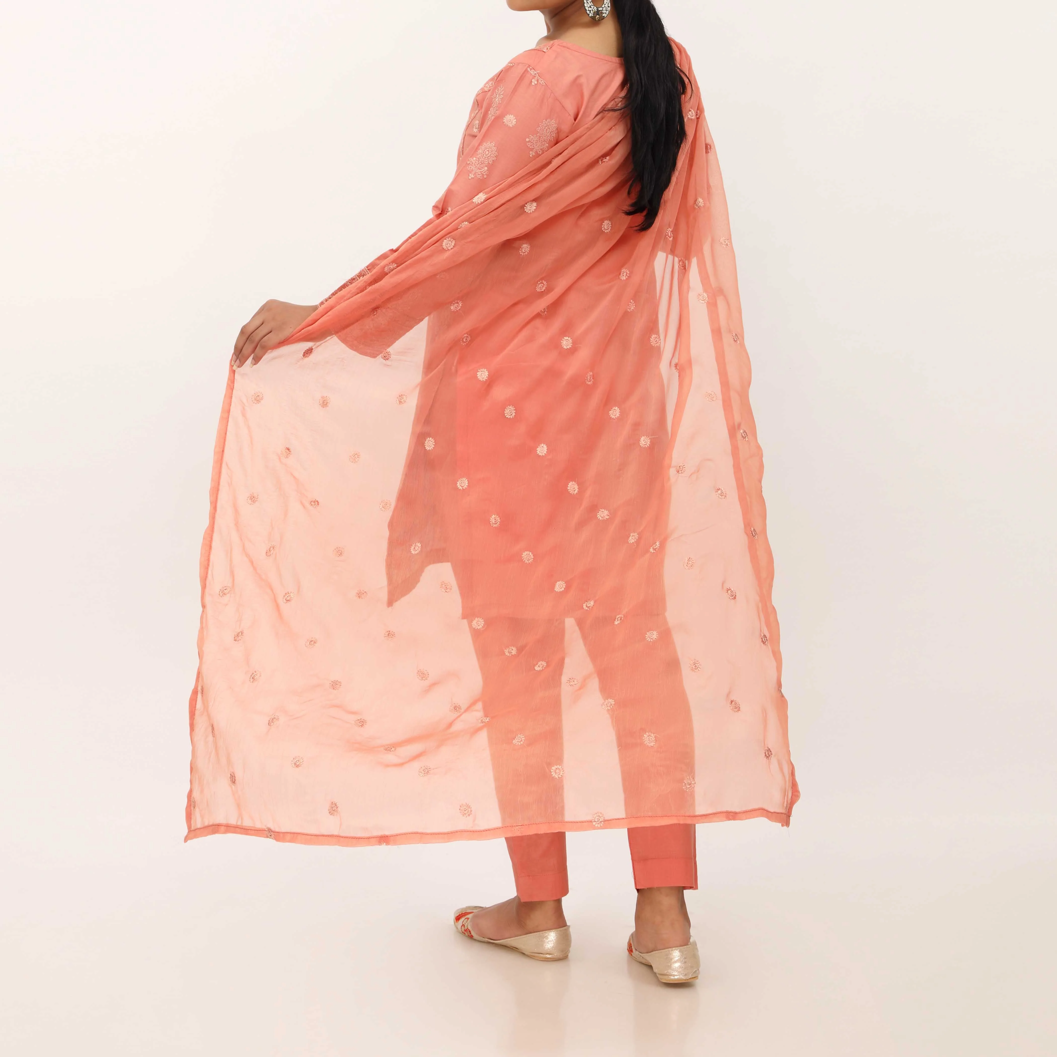 3PC- Embroidered Cambric Suit PS5271 - Image 4