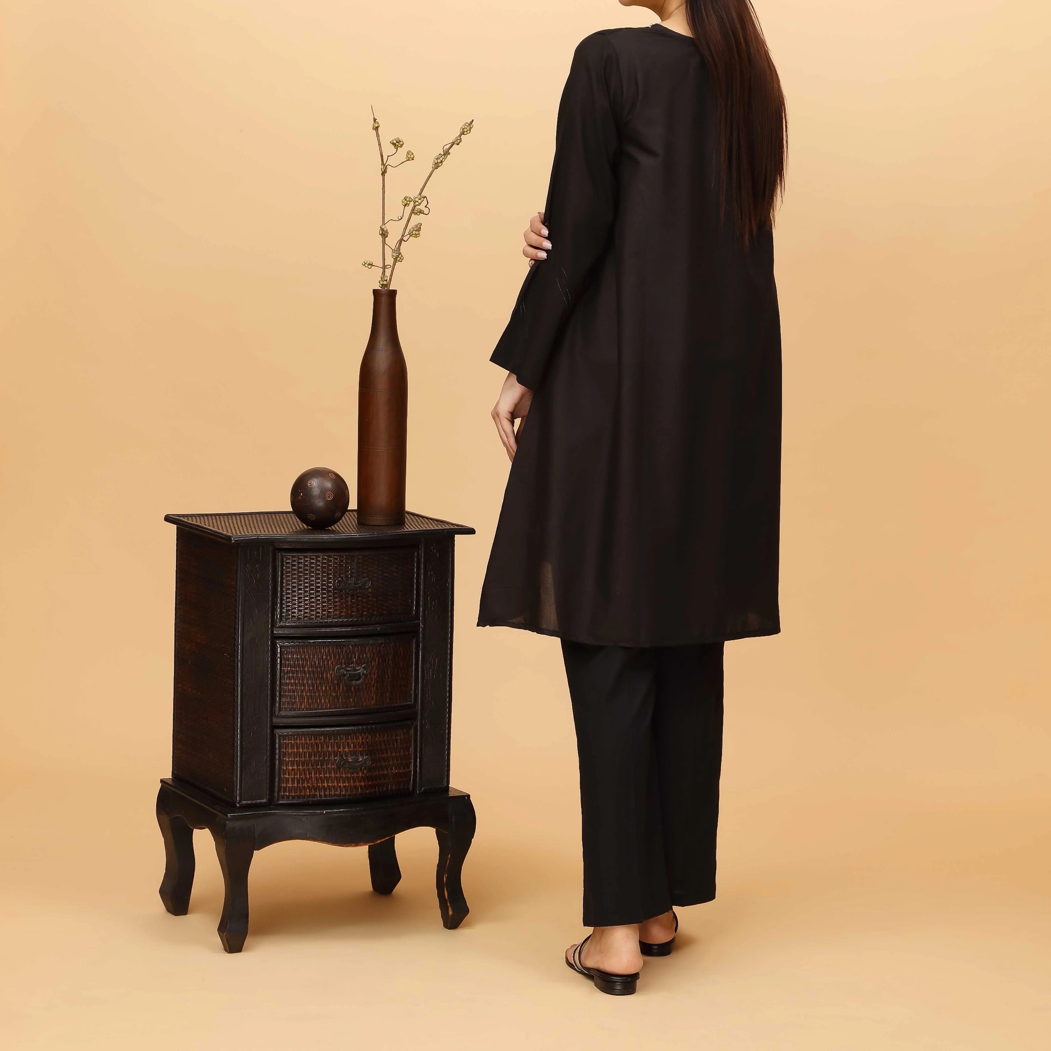 1PC- Embroidered Cambric Shirt PS4162 - Image 3