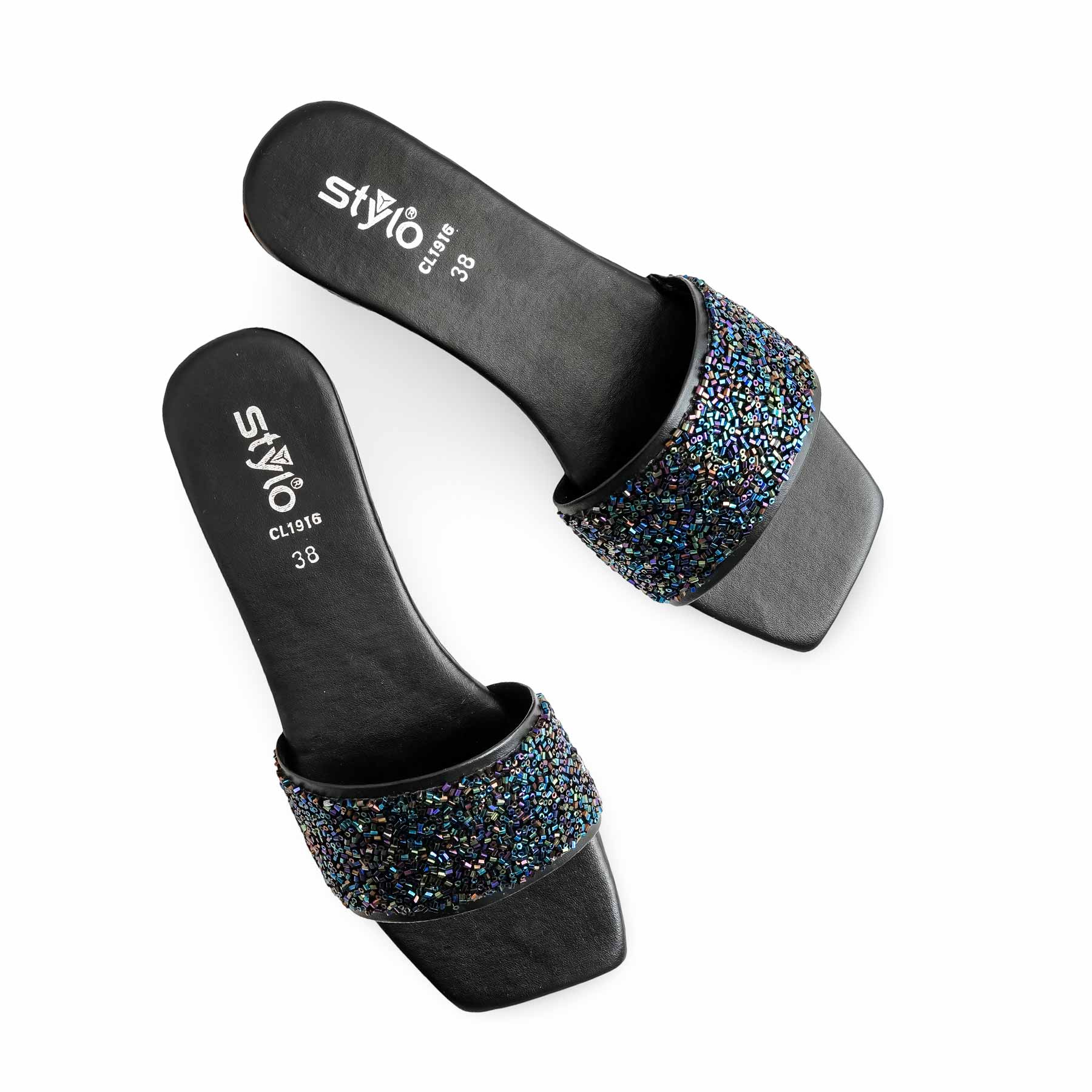 Black Casual Slipper For Ladies CL1916 - Image 5