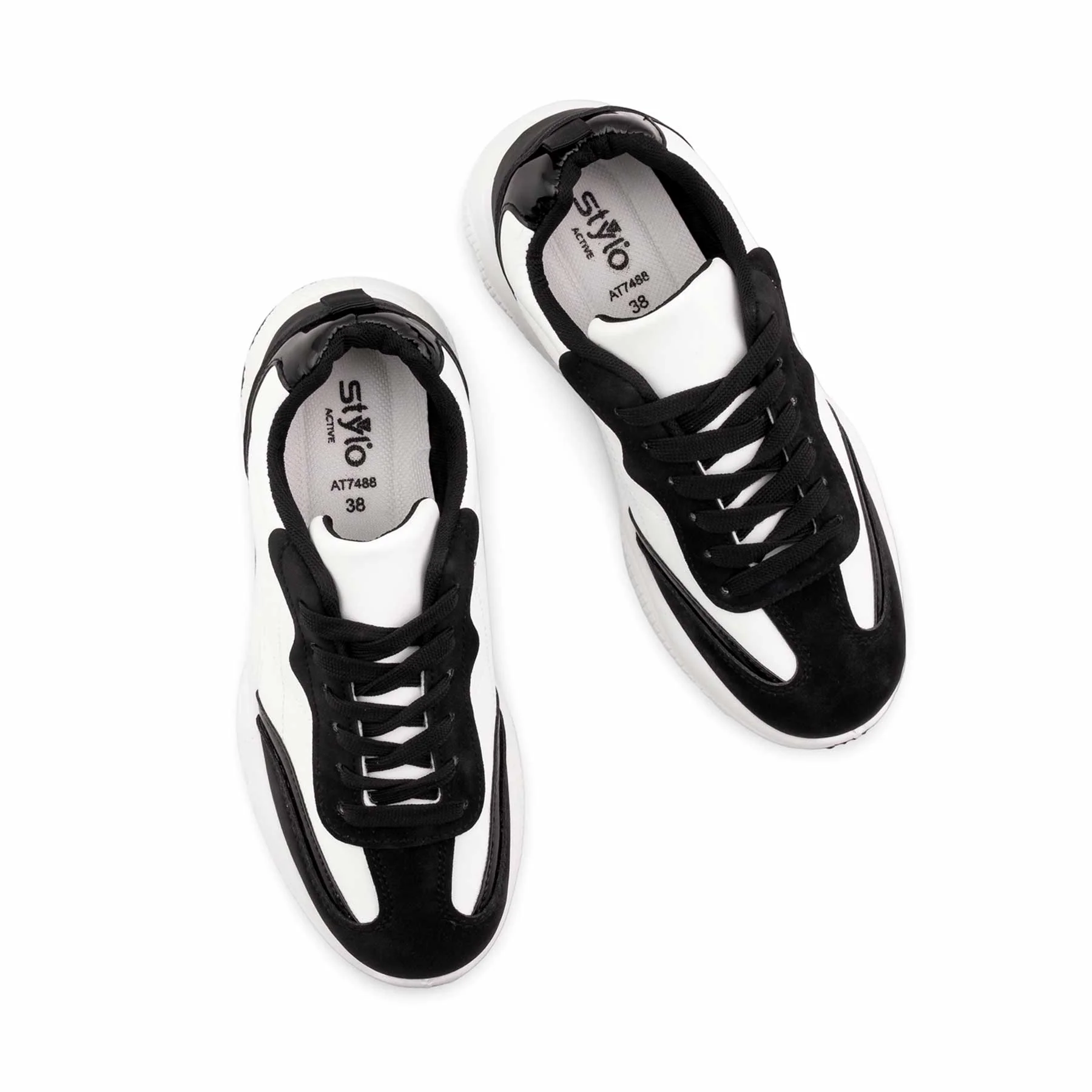 Black Casual Sneaker For Women AT7488 - Image 5