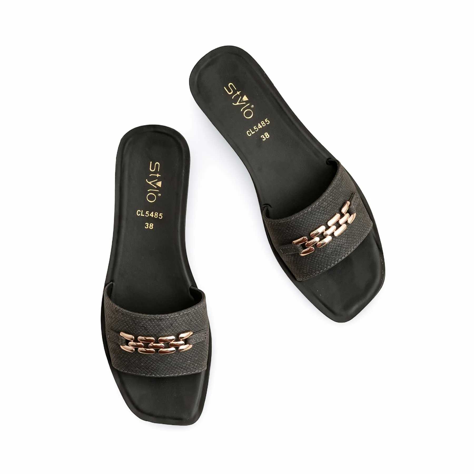 Black Casual Softy For Ladies CL5485 - Image 5