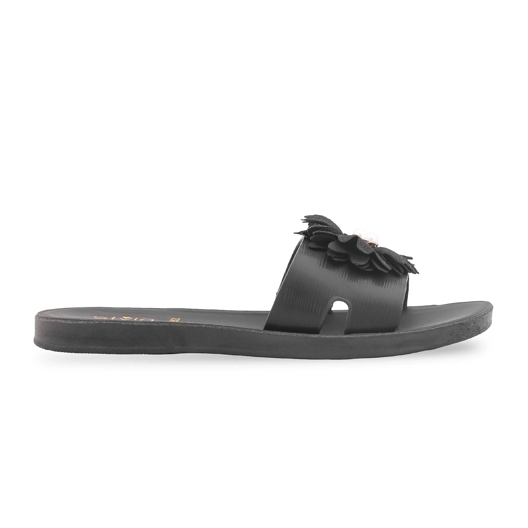 Black Casual Softy For Ladies CL5552 - Image 2