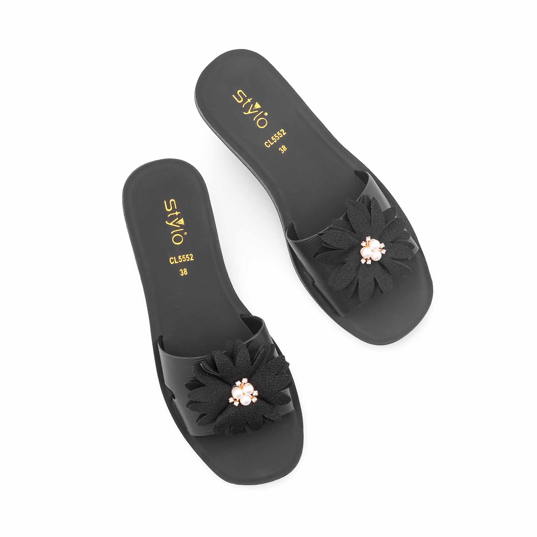 Black Casual Softy For Ladies CL5552 - Image 5