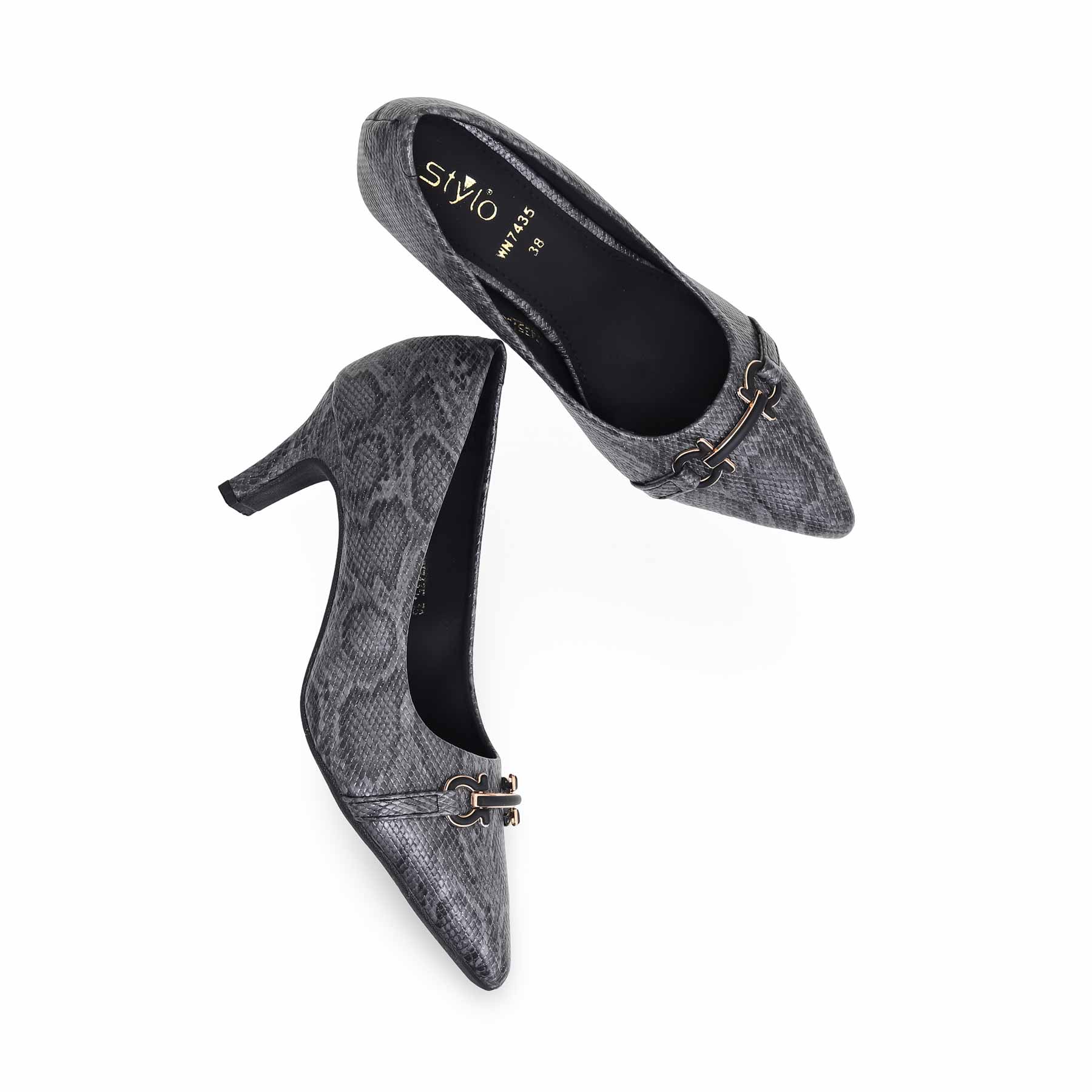 Black Court Shoes WN7435 - Image 5