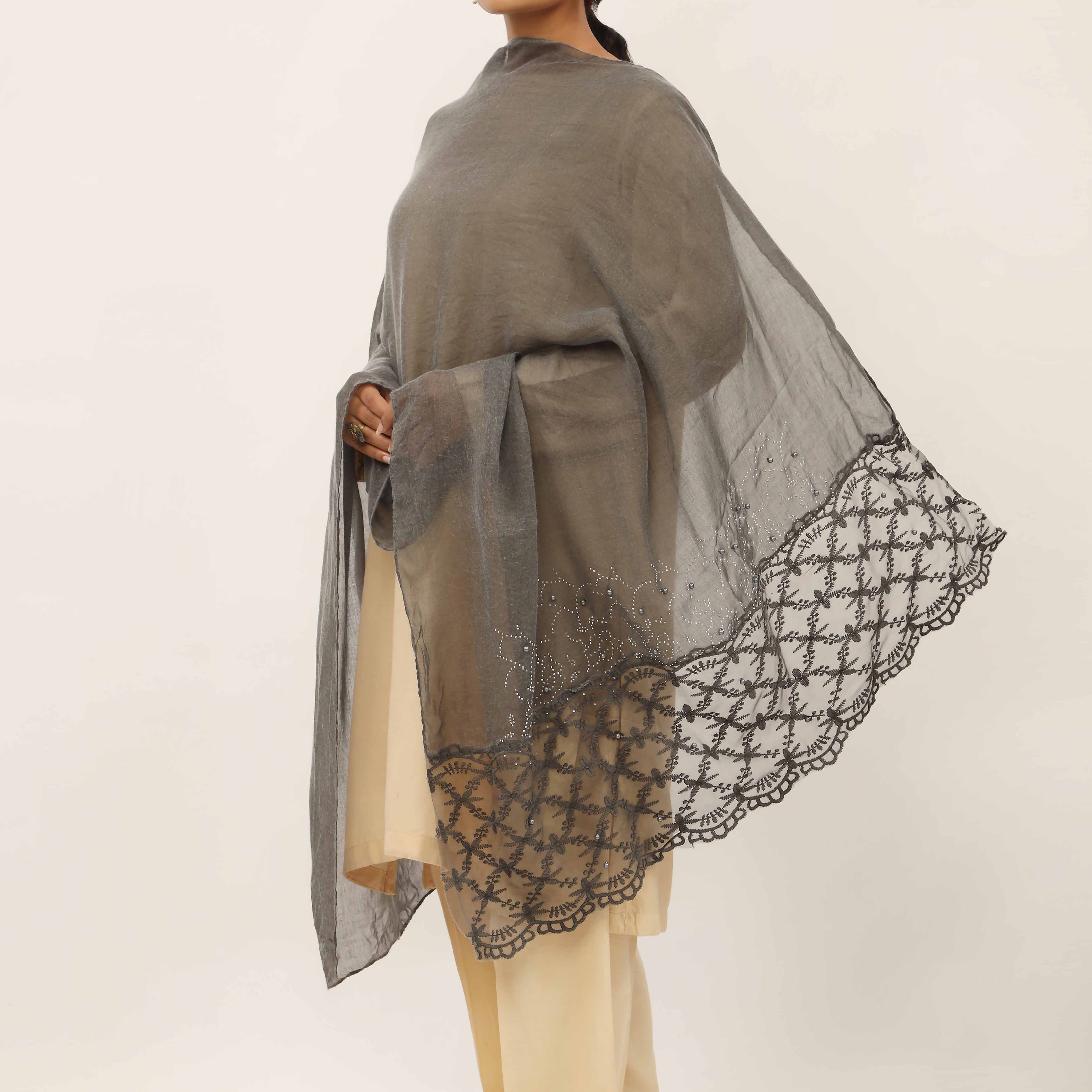 Black Embroidered Stole PD5246 - Image 2
