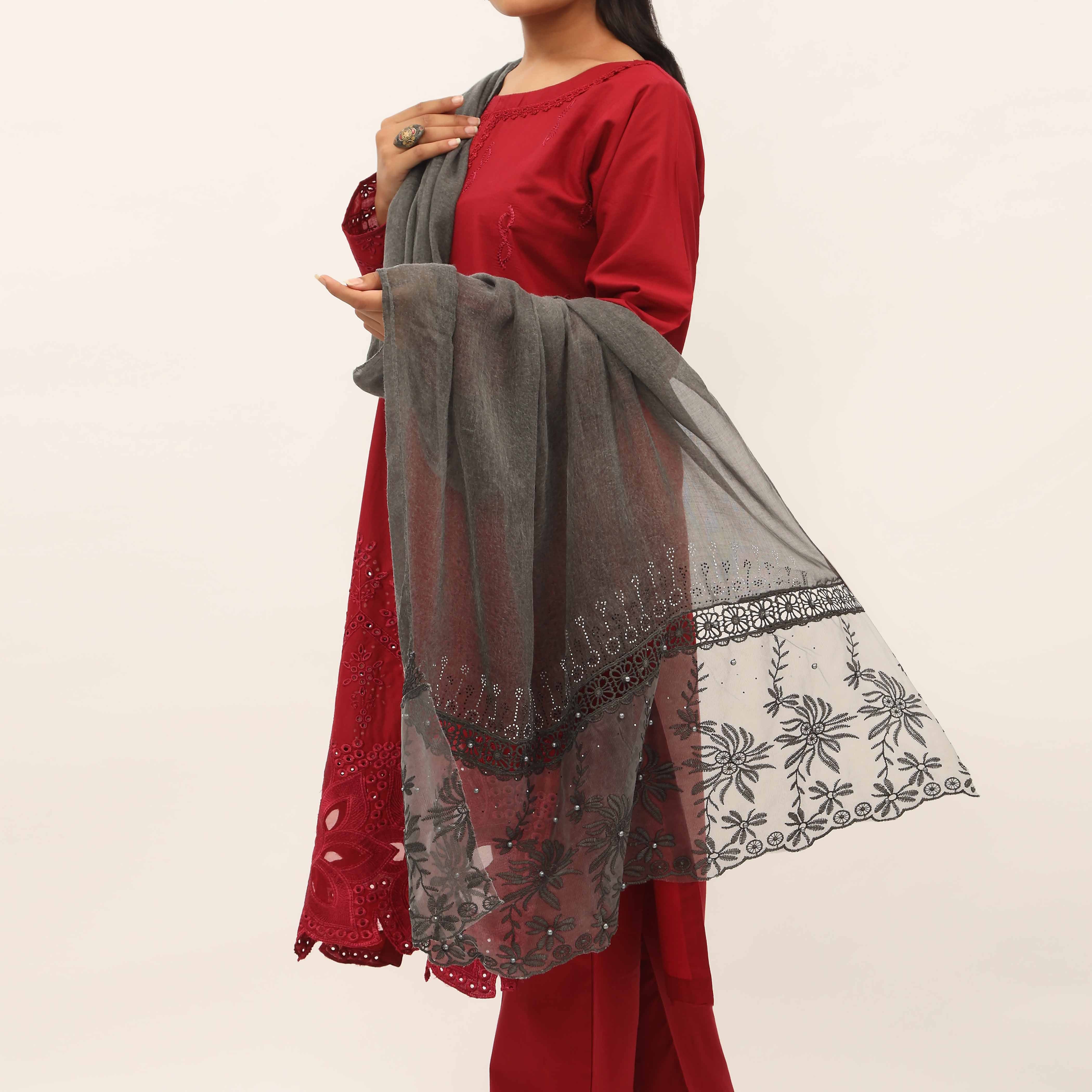 Black Embroidered Stole PD5281 - Image 2
