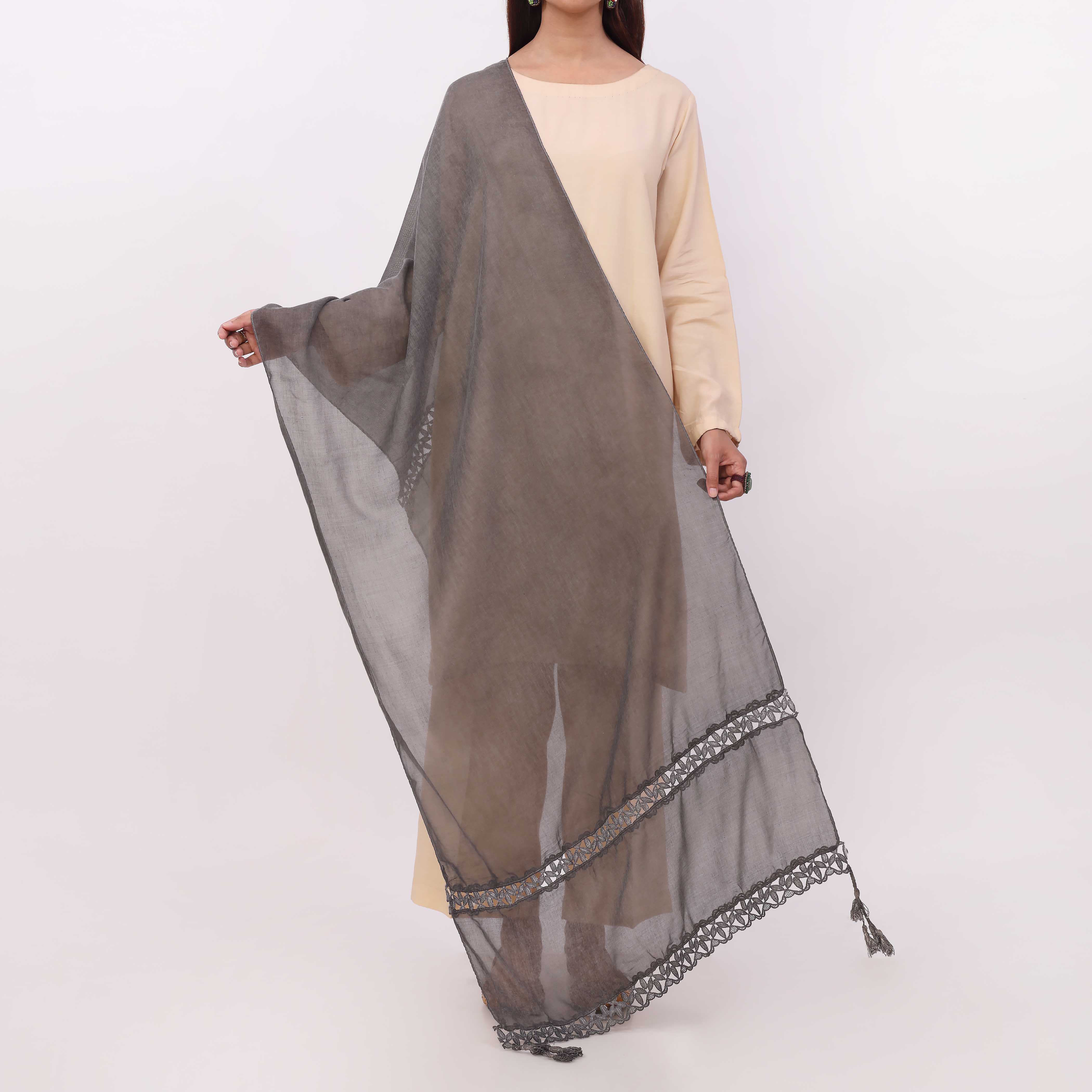 Black Embroidered Stole PD5317 - Image 2