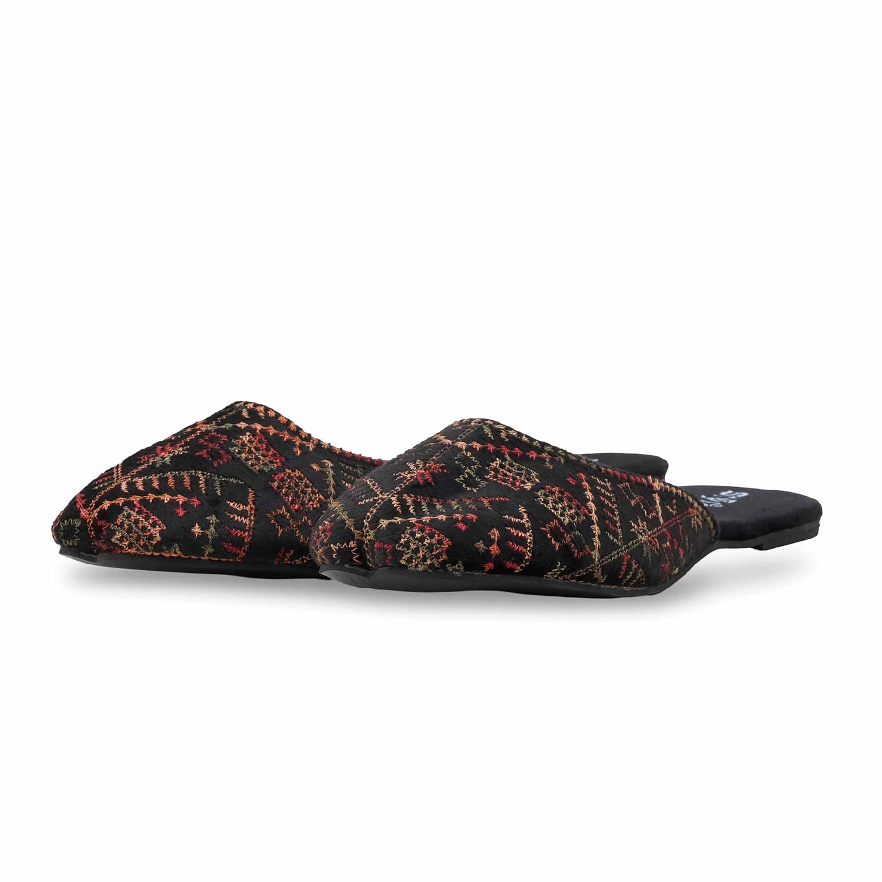 Black Ethnic Back Open Khussa For Women EC8602 - Image 3