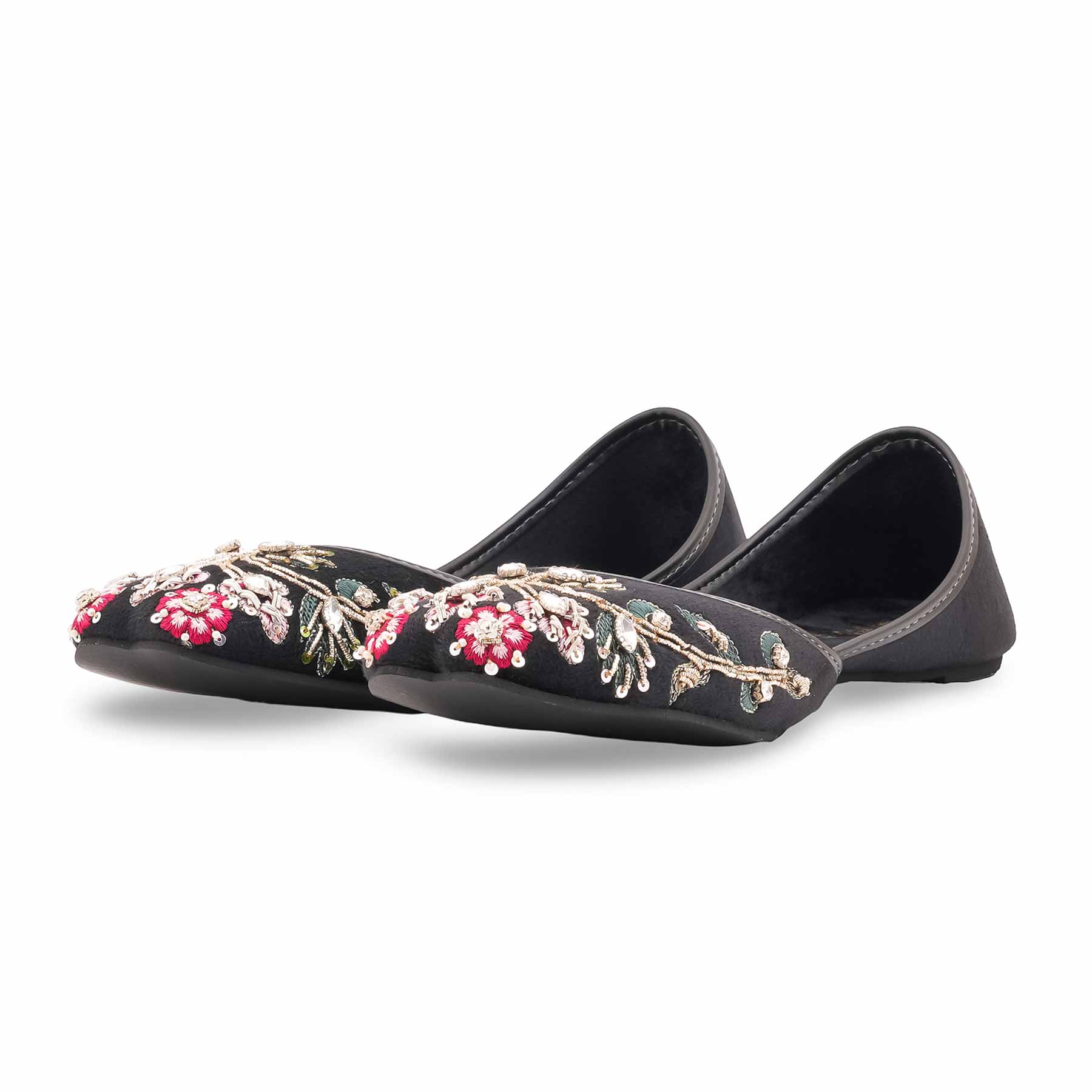 Black Ethnic Khussa For Ladies EC8592 - Image 4