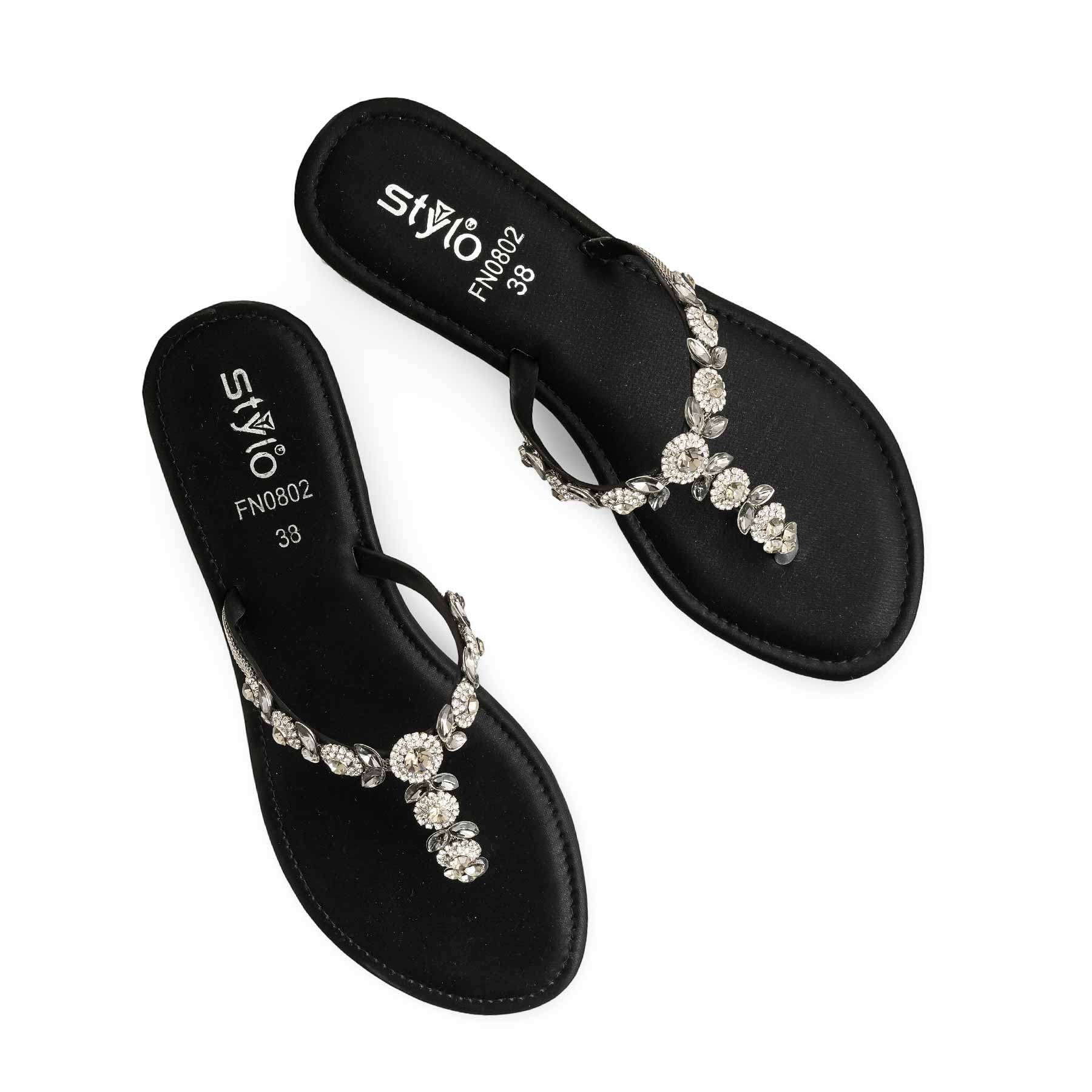 Black Fancy Chappal FN0802 - Image 5