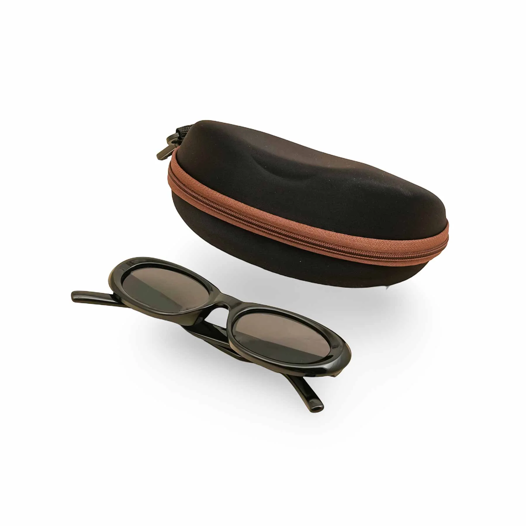 Black Ladies Sunglasses G40022 - Image 4