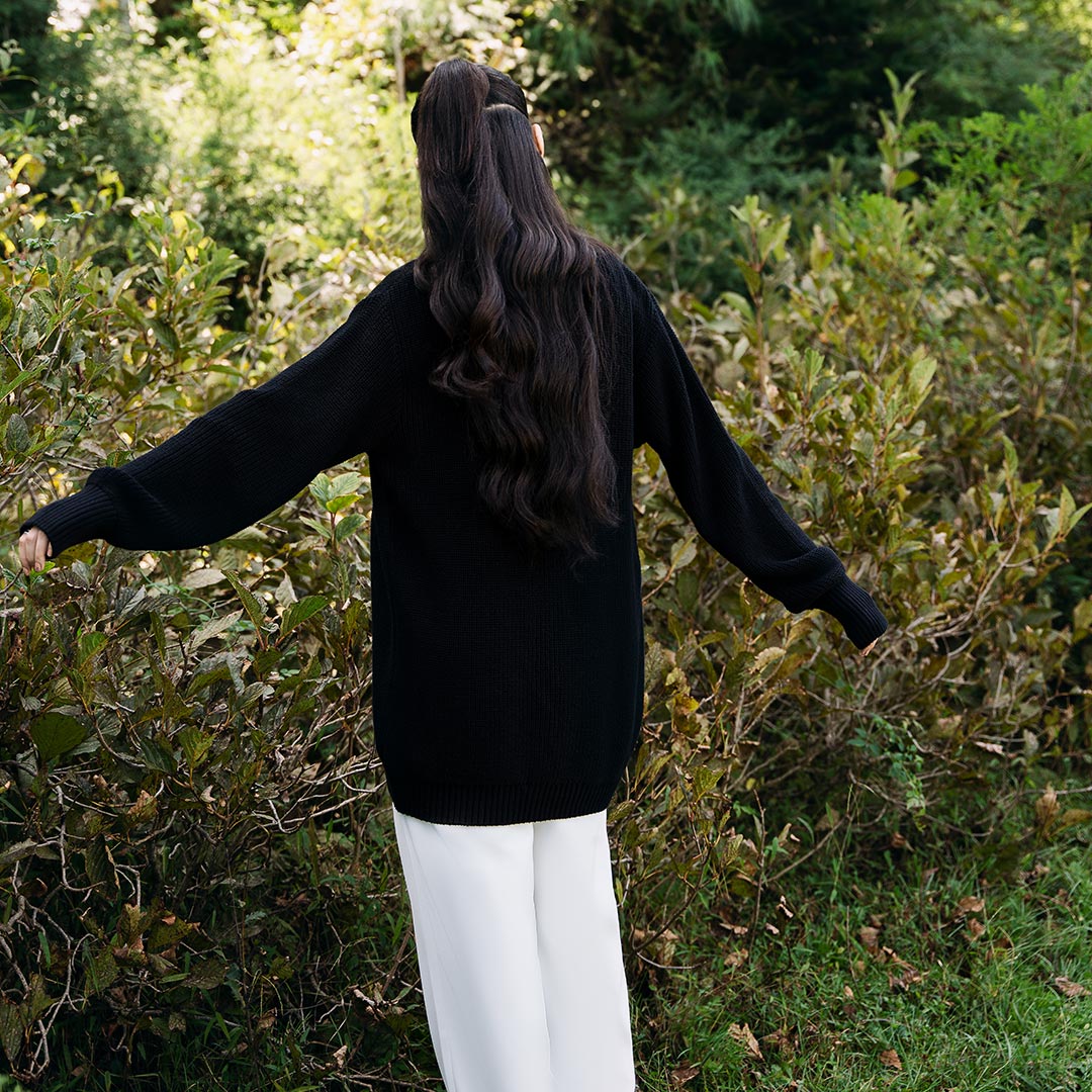 Black Plain Knitted Sweater PW4823 - Image 2