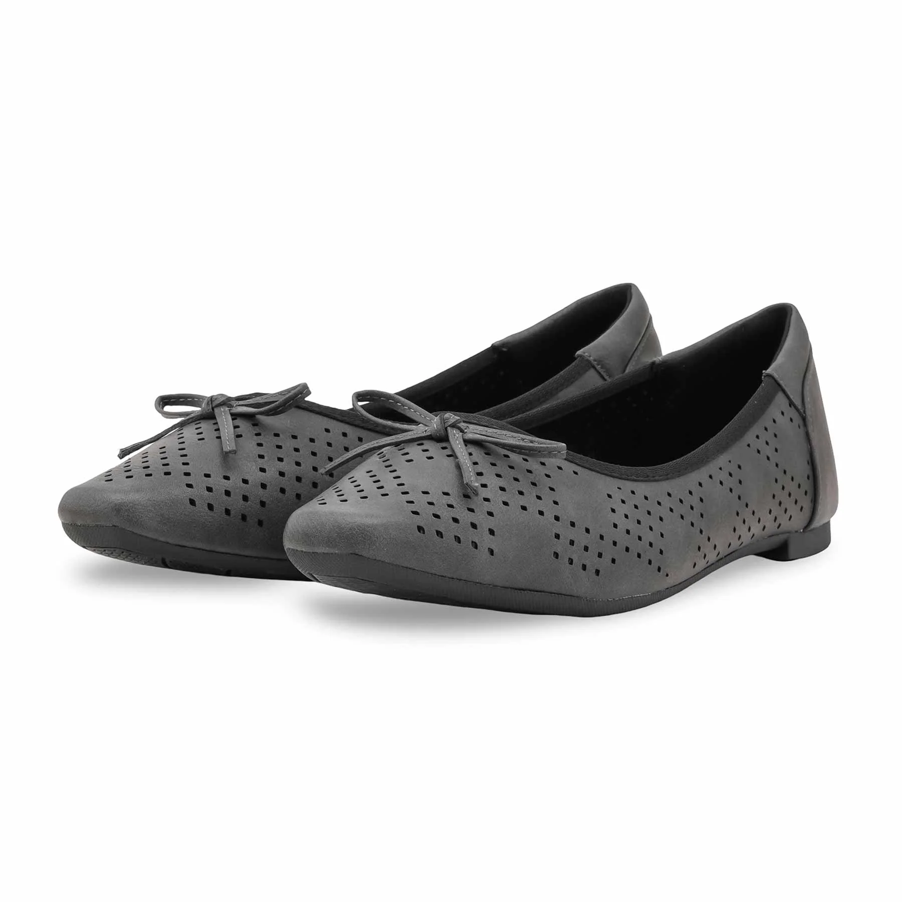Black Pumps For Women LWN419 - Image 4