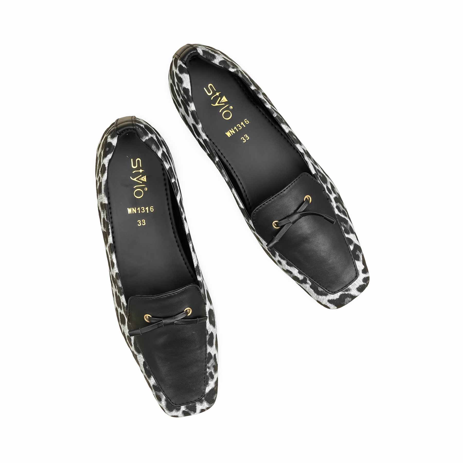 Black Pumps For Women WN1316 - Image 5