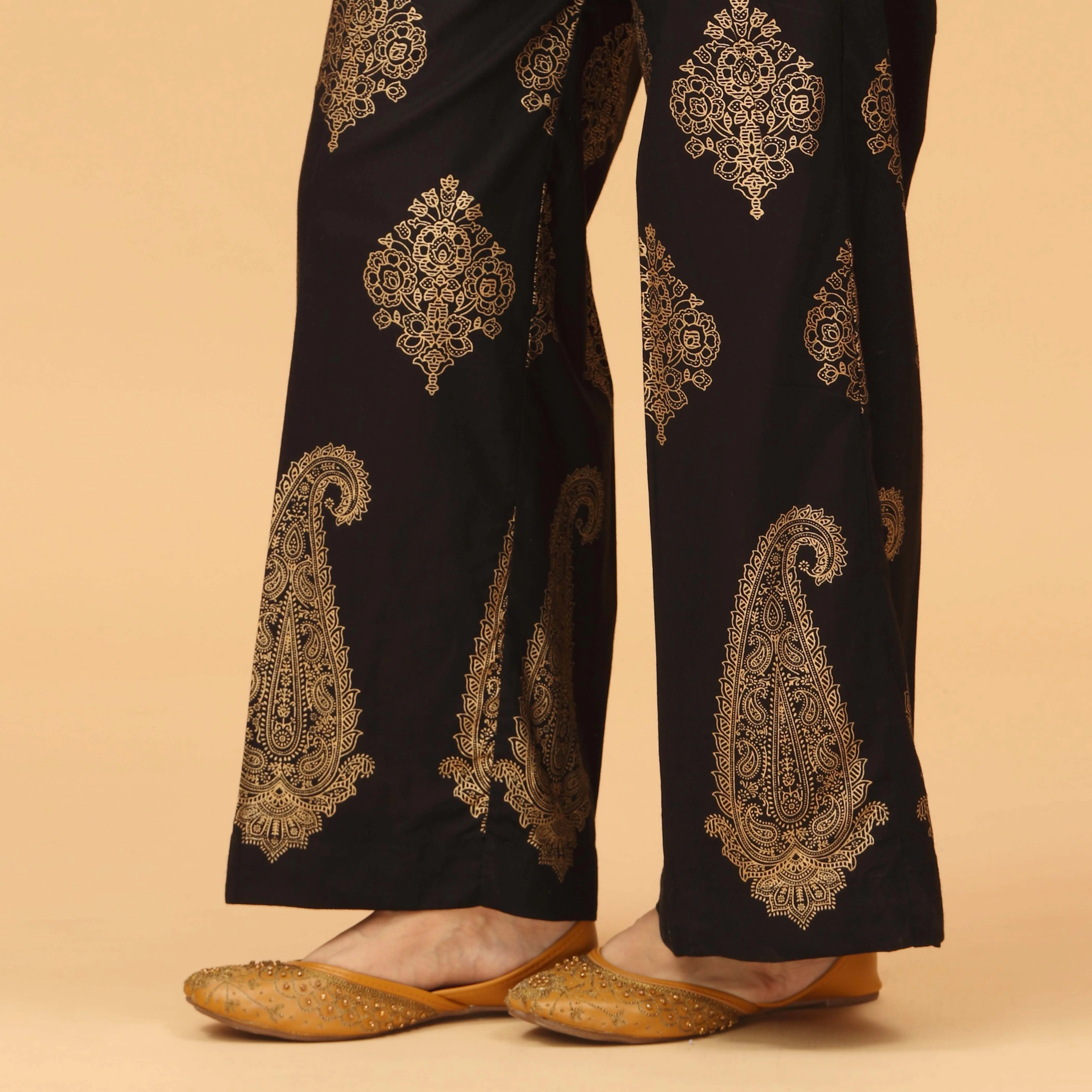 Black Straight Fit Cambric Printed Trouser PS4589 - Image 2