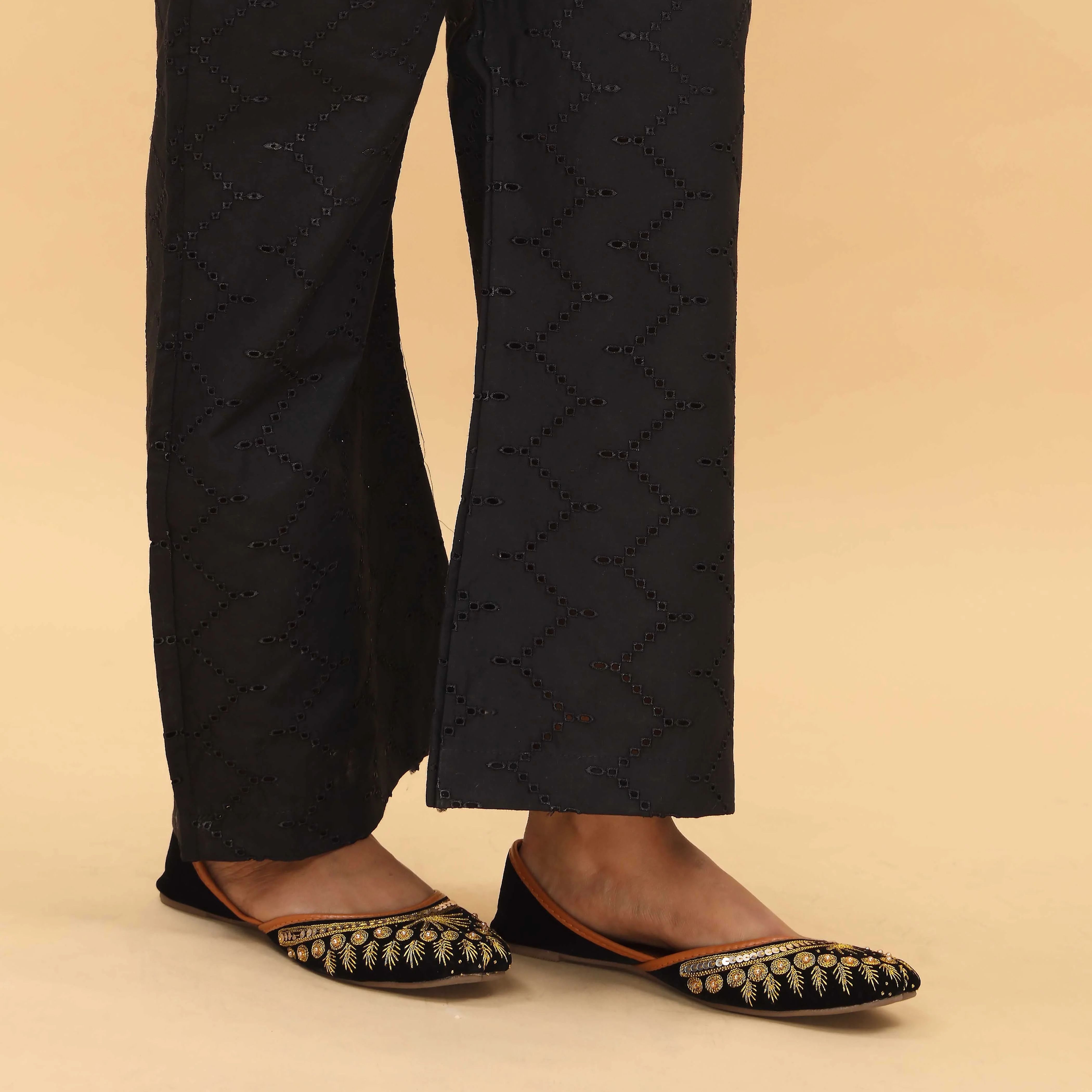 Black Straight Fit Embellished Trouser PL4062 - Image 3