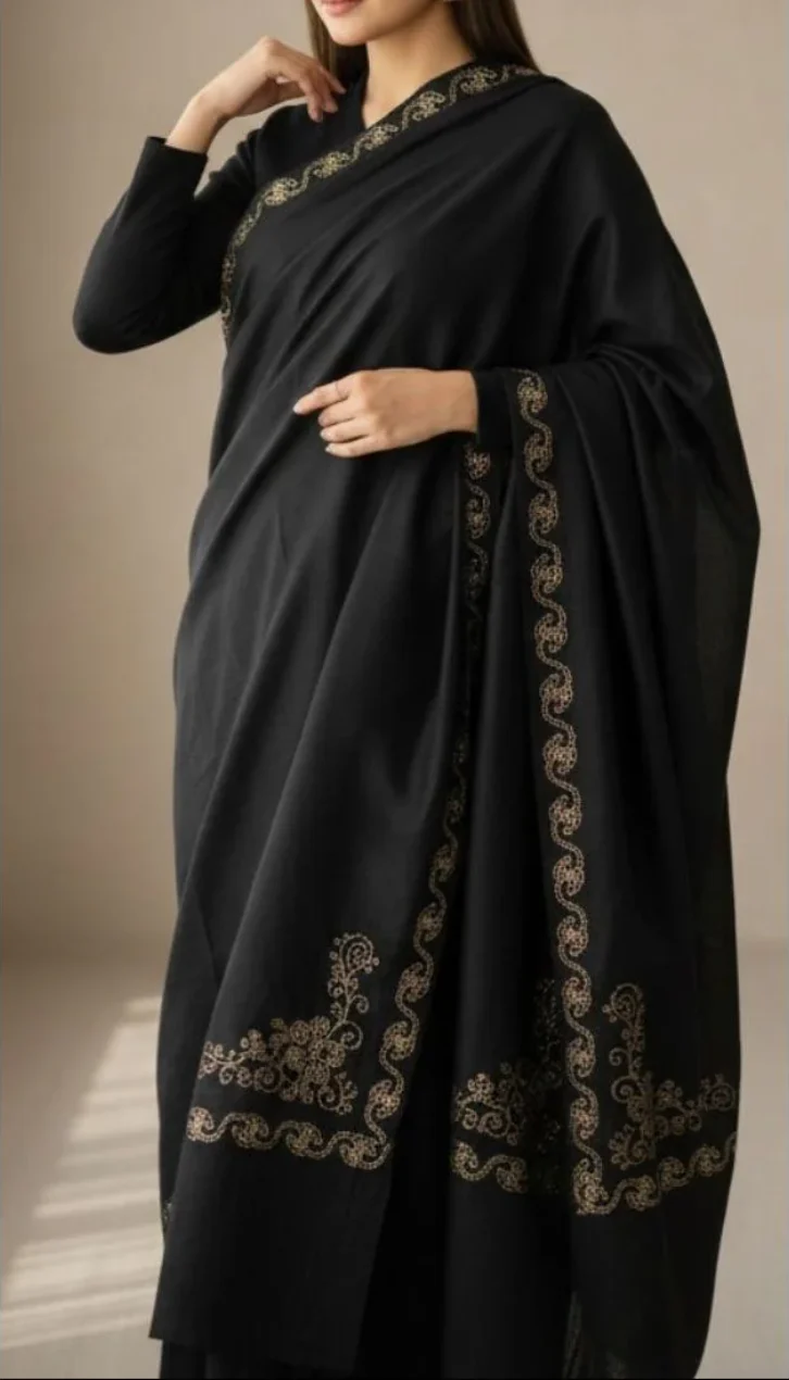 Black Winter Shawl PW5817
