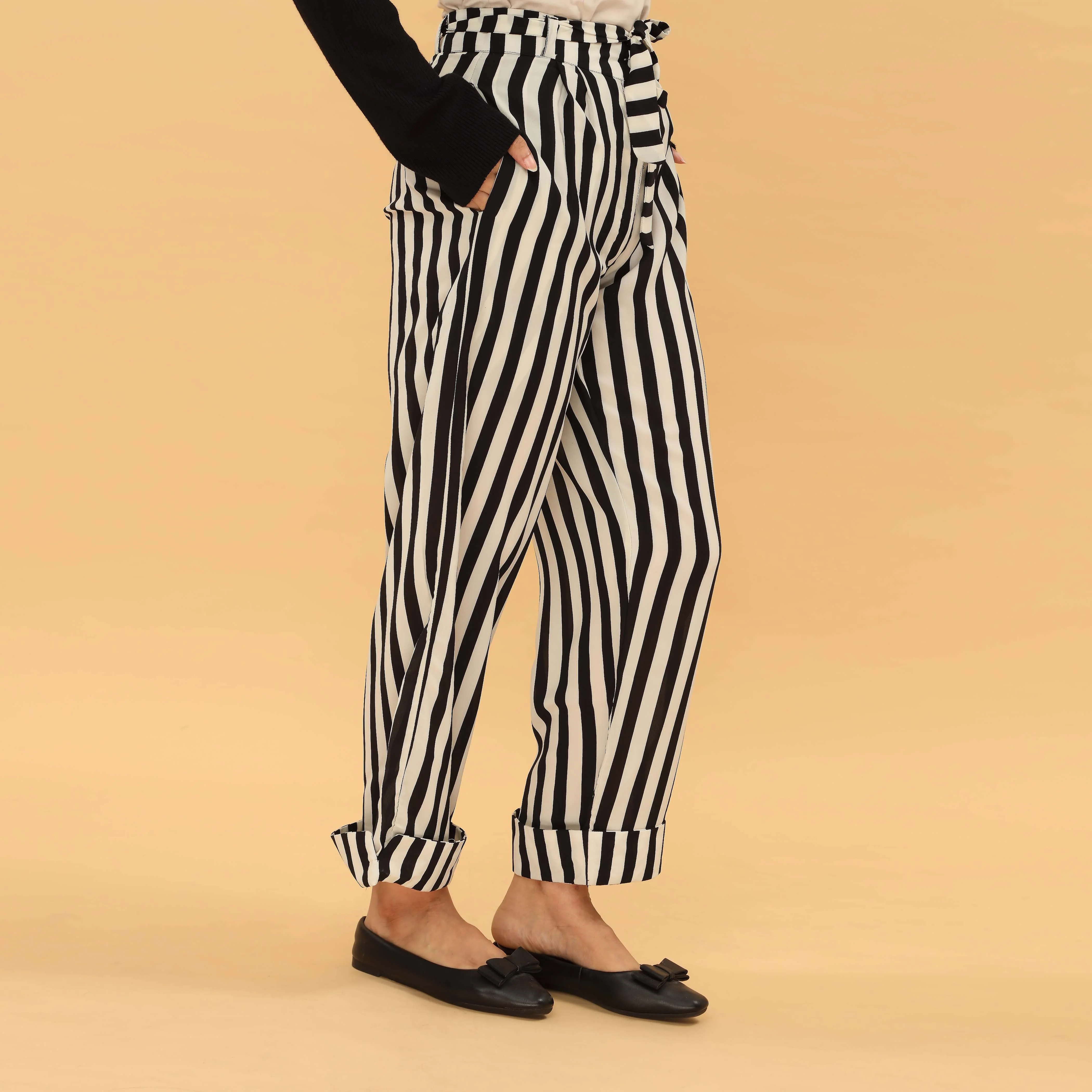 Blkwht Digital Printed Grip Silk Trouser With Self Belt PL5030 - Image 3