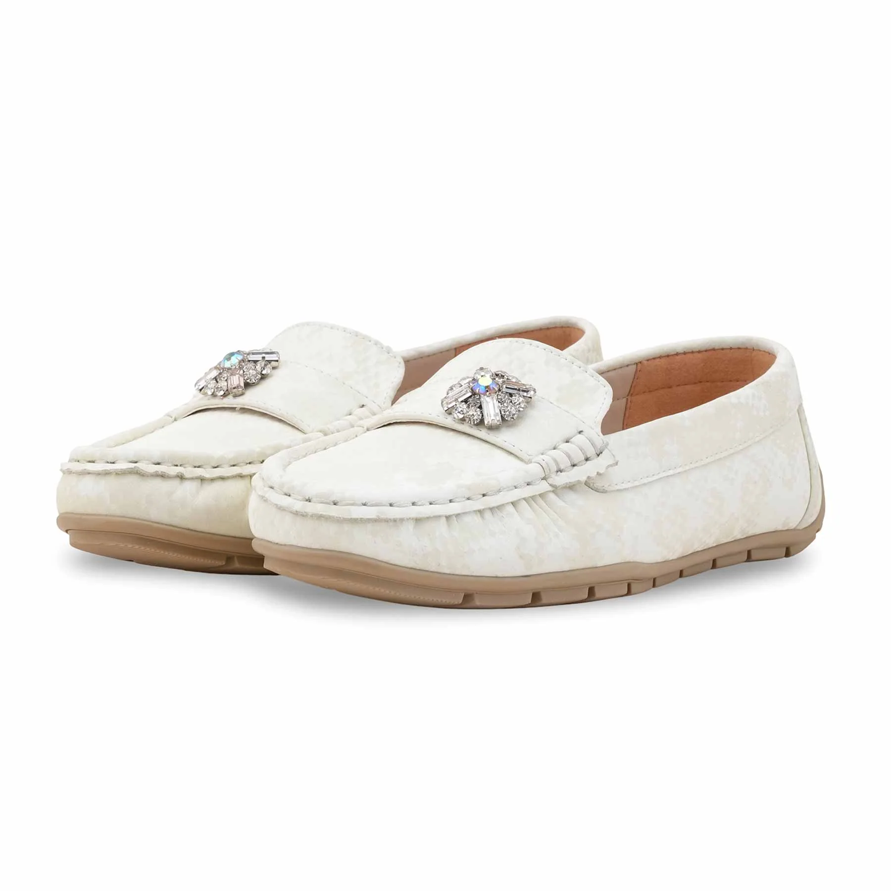 Cream Moccasin For Women WN4577 - Image 3