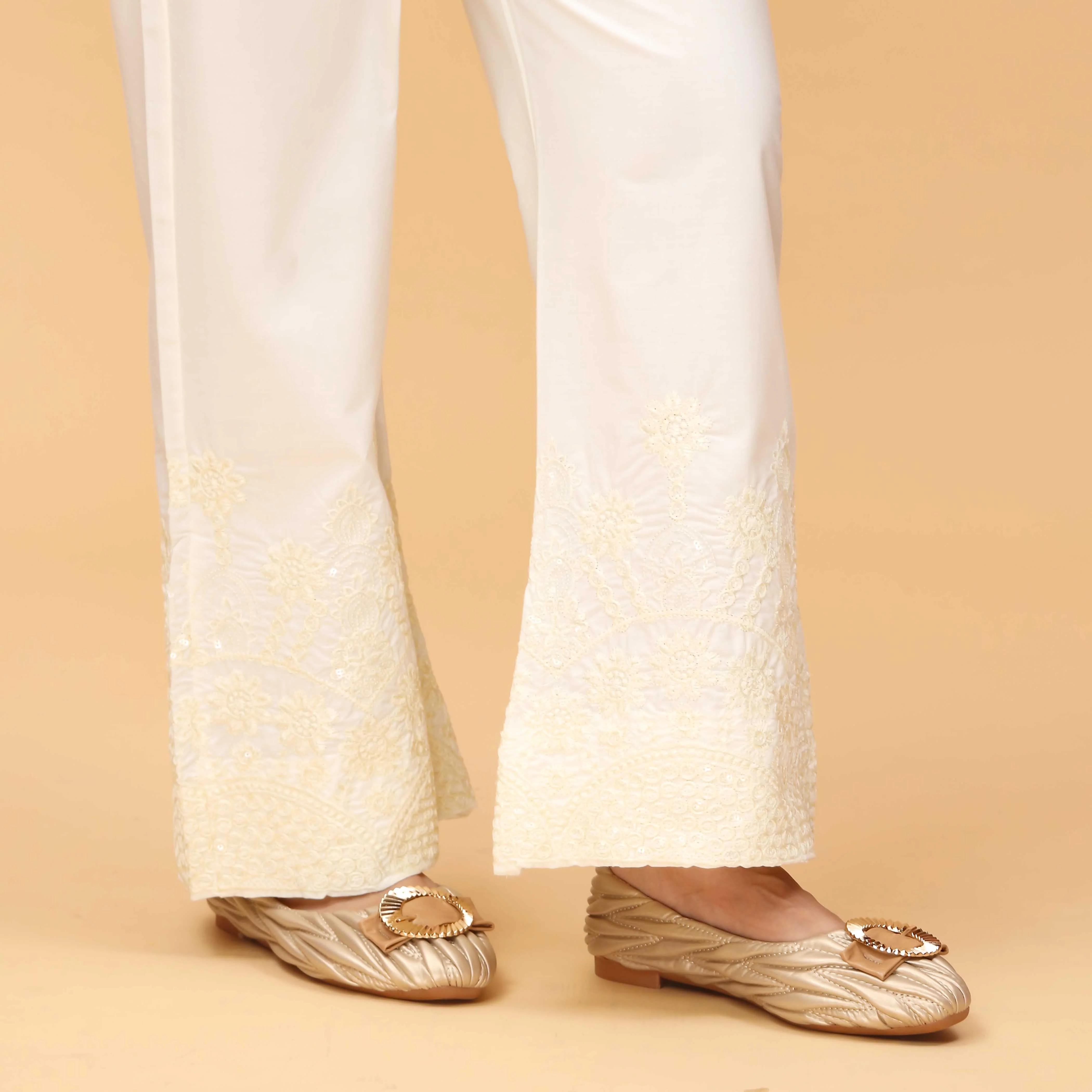 Cream Straight Fit Embellished Cambric Trouser PS4571 - Image 2