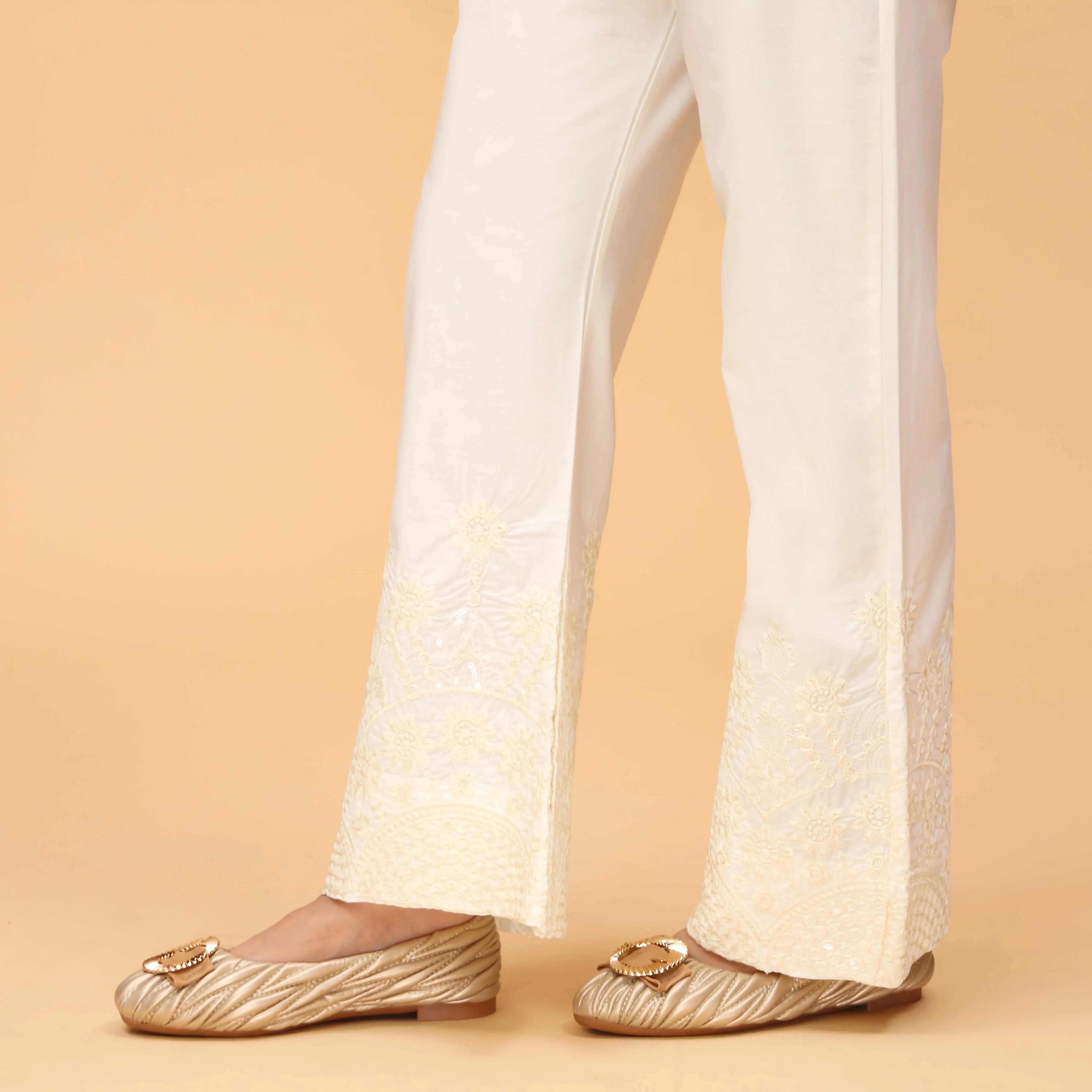 Cream Straight Fit Embellished Cambric Trouser PS4571 - Image 3