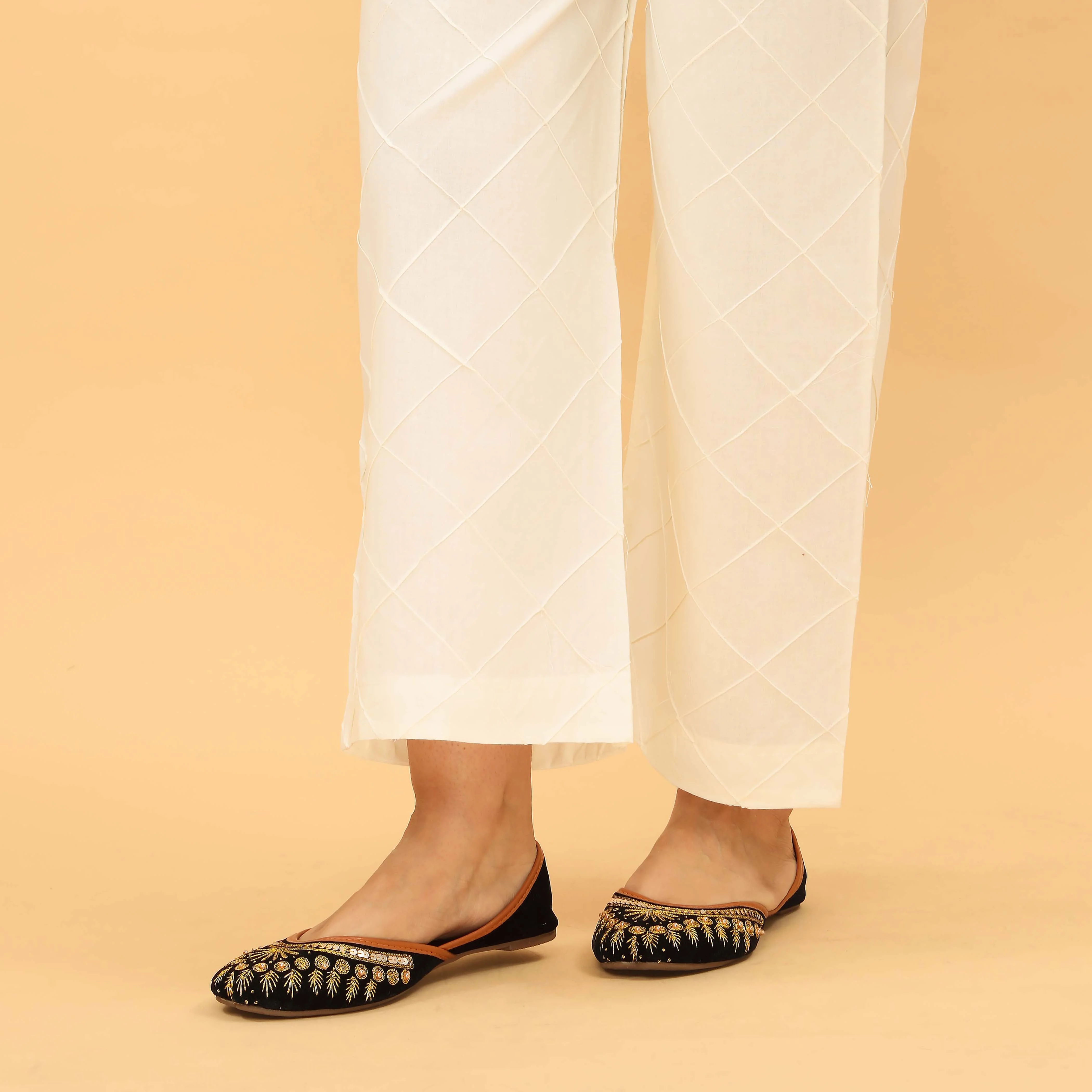 Cream Straight Fit Embellished Trouser PL5034 - Image 2
