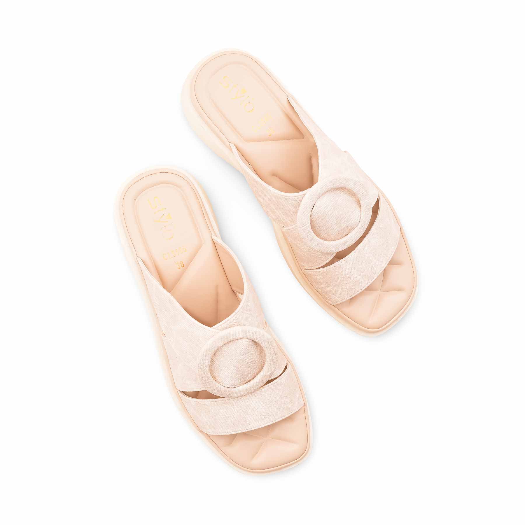 Fawn Casual Softy For Women CL5586 - Image 5