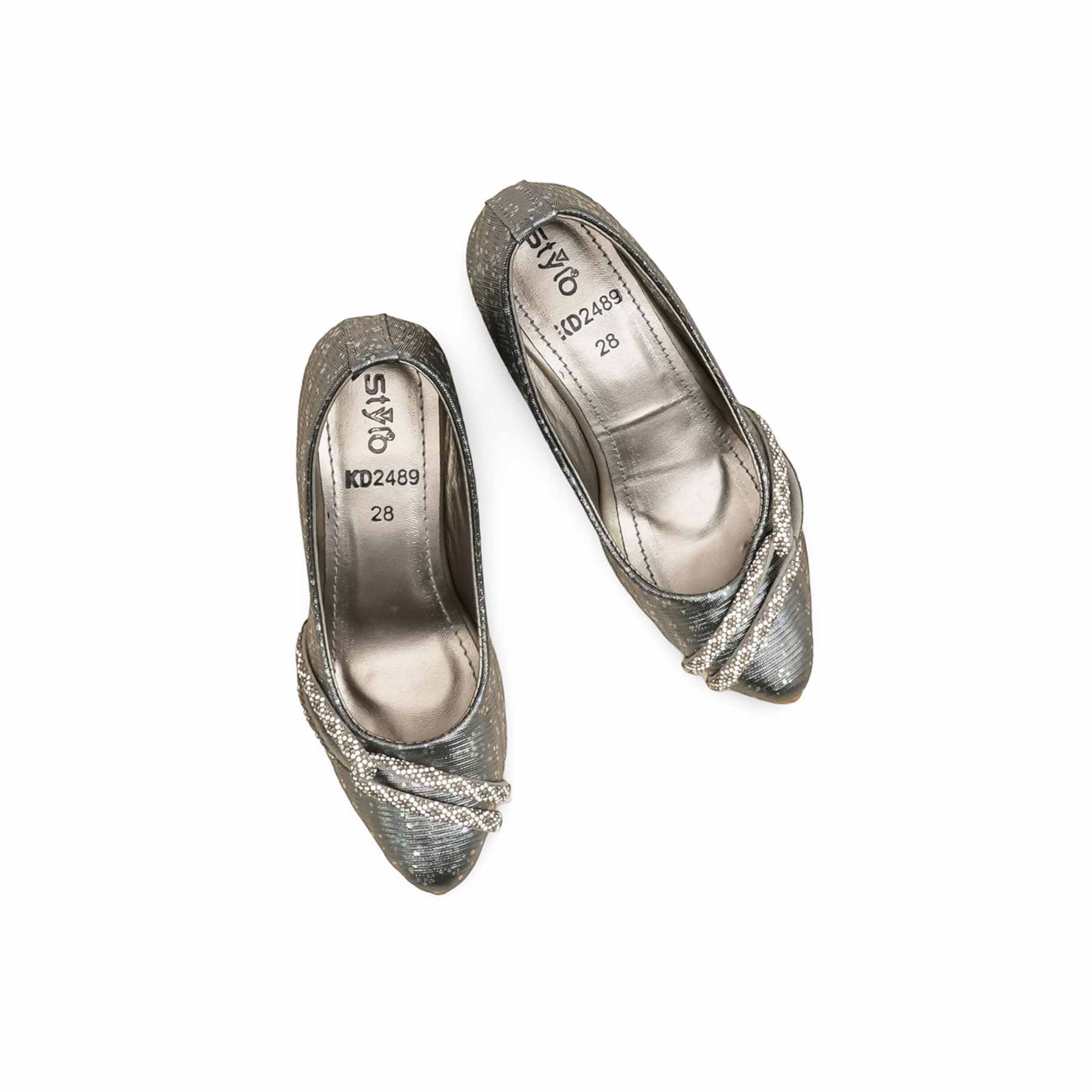 Girls Grey Fancy Pumps KD2489 - Image 5