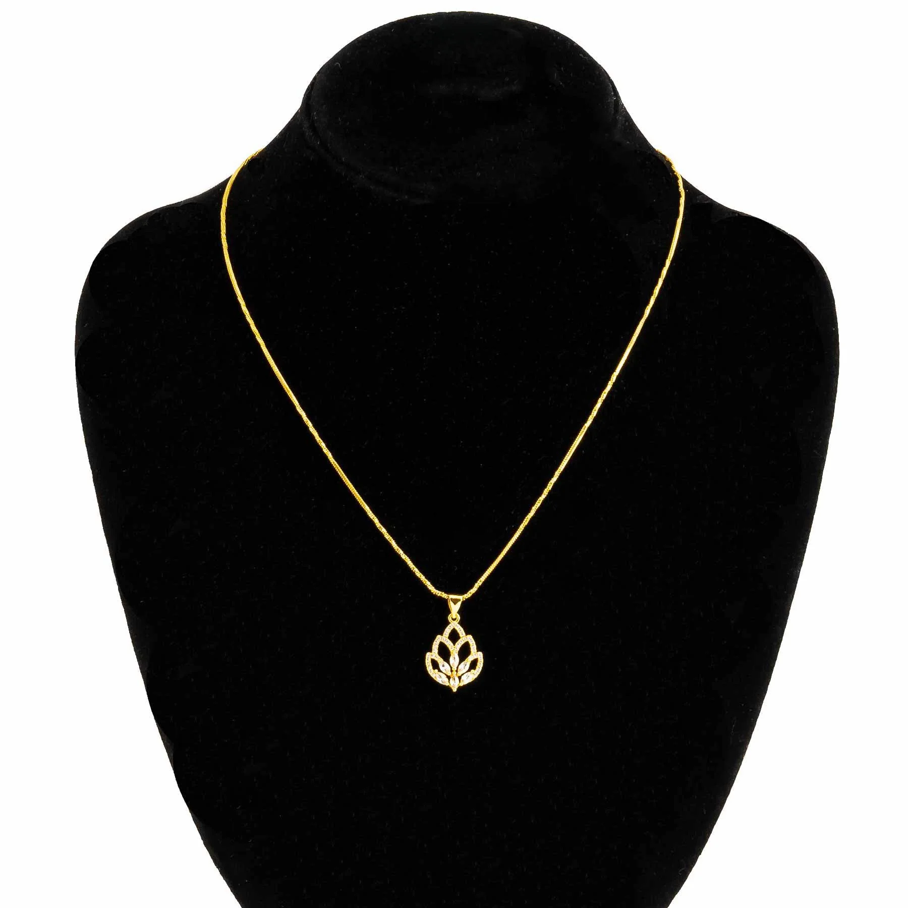 Golden Pendant J42938 - Image 2