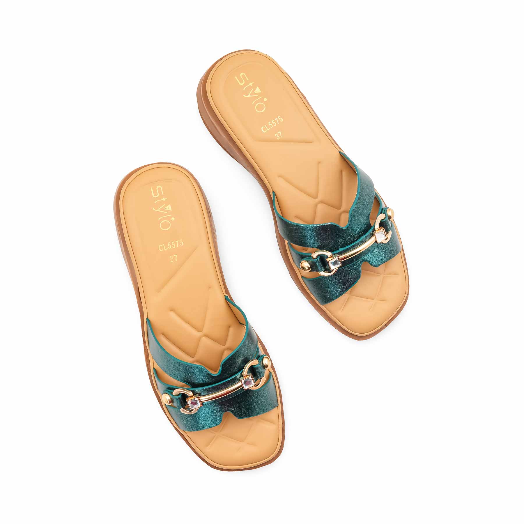 Green Casual Softy For Ladies CL5575 - Image 5